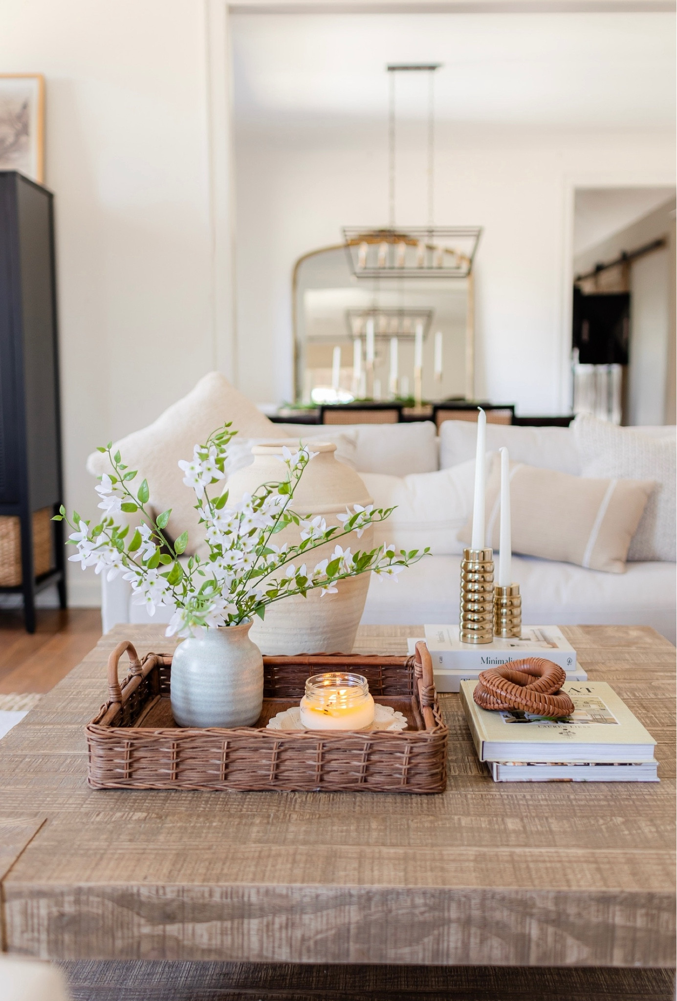 spring living room// spring decor// living room look

#LTKhome #LTKSeasonal