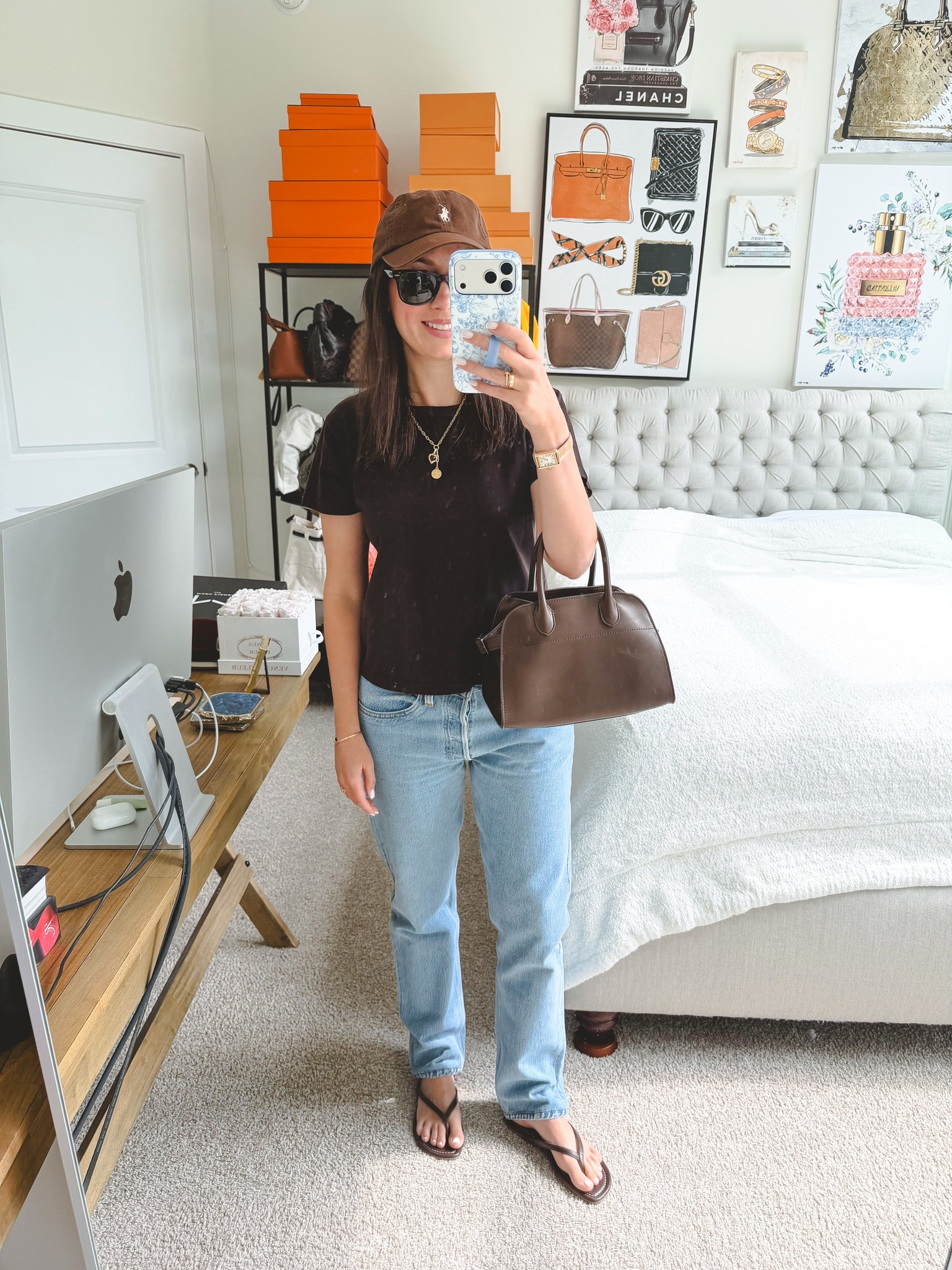 Best basic tee ever with vintage Levi’s

#LTKootd #LTKSeasonal