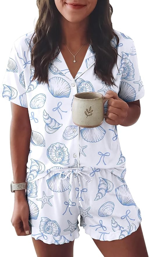 Ekouaer Womens Pajama Sets Button Down Short Sleeve Top and Shorts Cute Pjs Sets Sleepwear | Amazon (US)