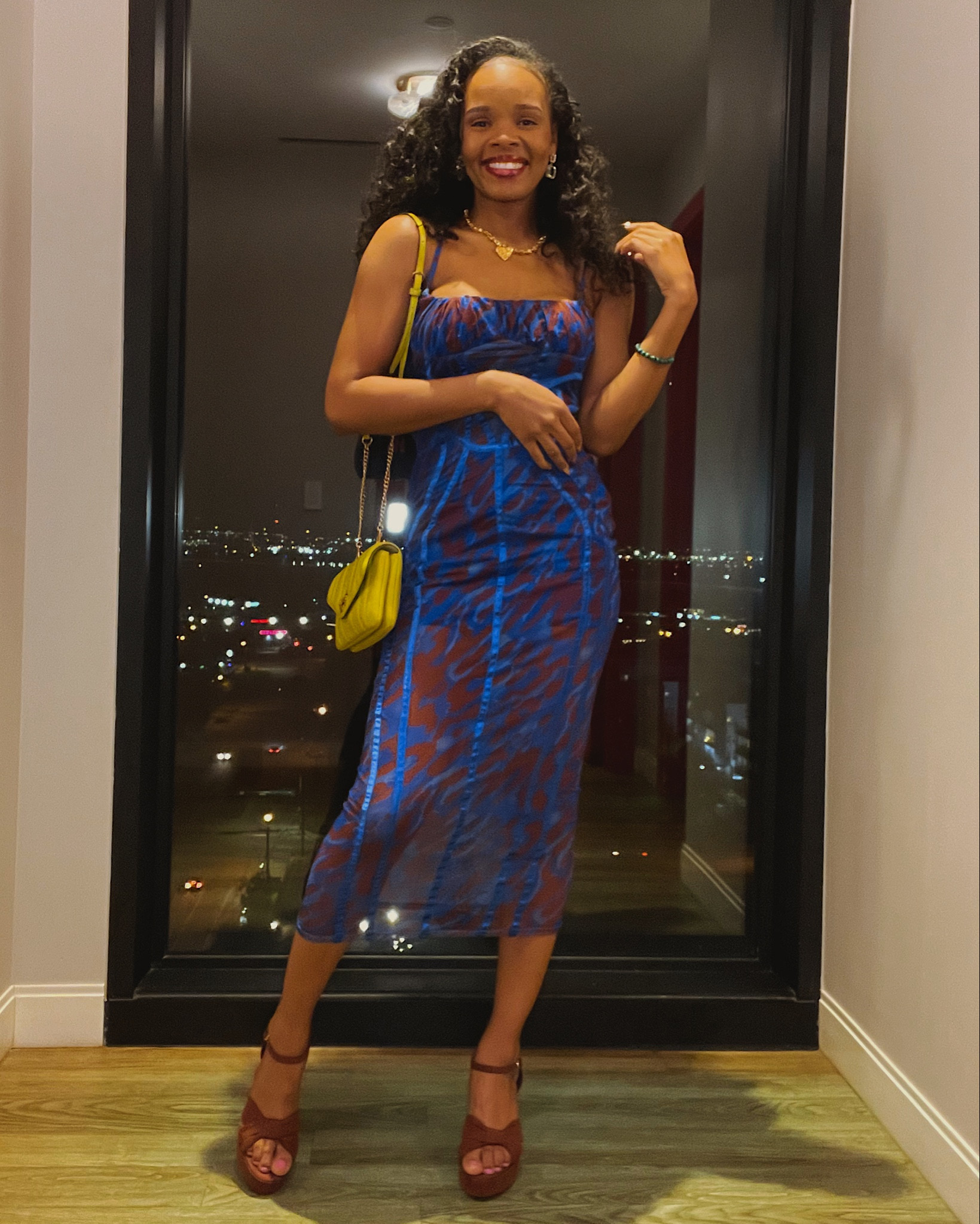 Dress is from PTL but sold out and shoes are from target also sold out 😩 but the moment is for the bag 💚

#LTKparties