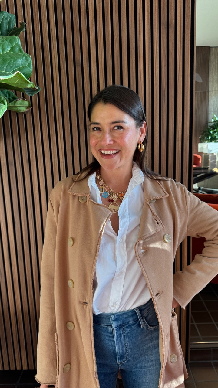 Frank & Eileen favorites for fall: loving the Belfast trench coat. It’s super soft and comfortable. Paired with the Waverly button down and Derry jeans. 
#FrankandEileenPartner #WearLoveRepeat @FrankandEileen #ad

#LTKOver40 #LTKSeasonal #LTKWorkwear