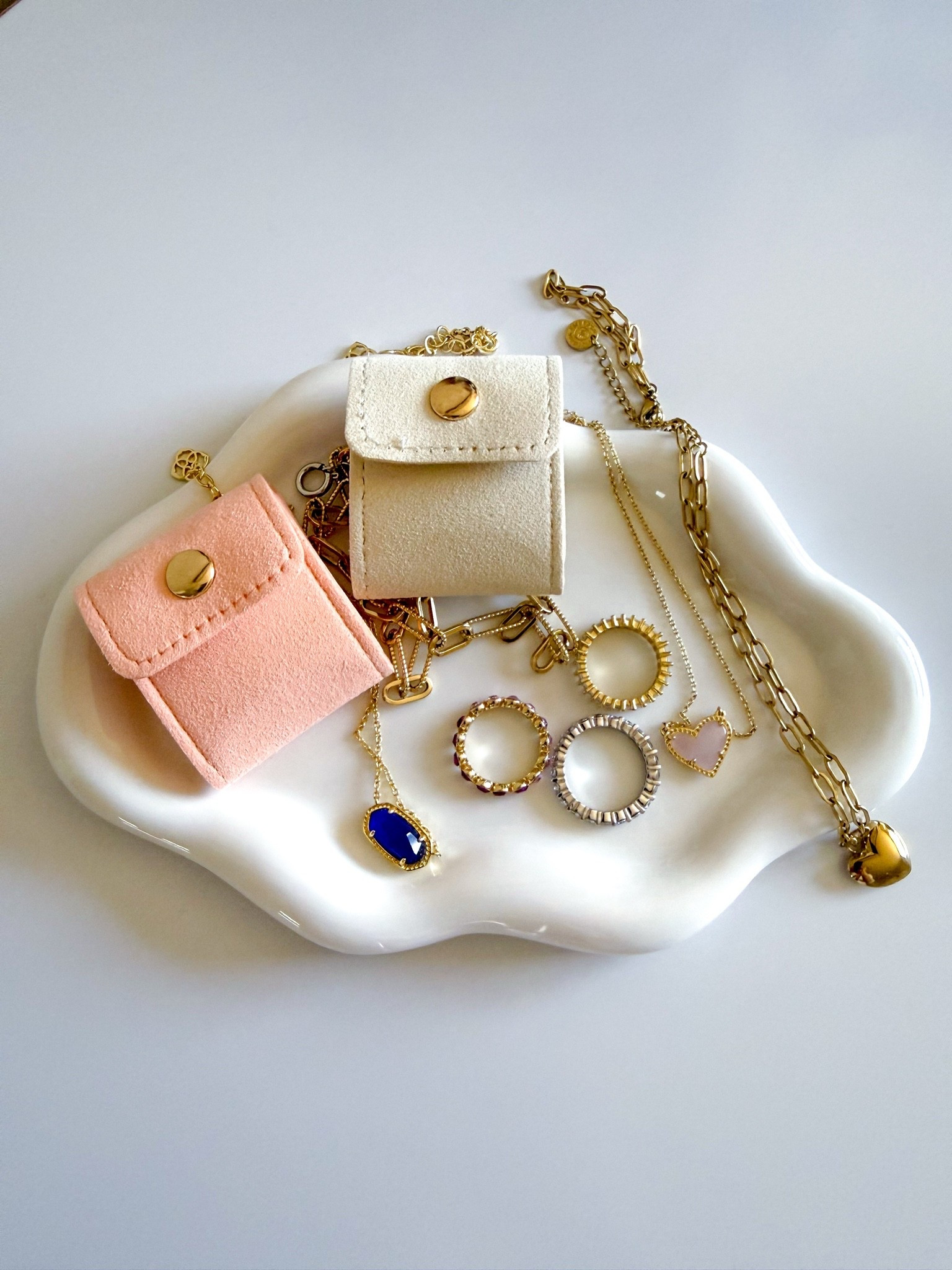 These mini jewelry bags are ideal for storing rings and necklaces while traveling. Small and compact and very inexpensive.

#LTKSeasonal #LTKHome #LTKTravel

#LTKSaleAlert