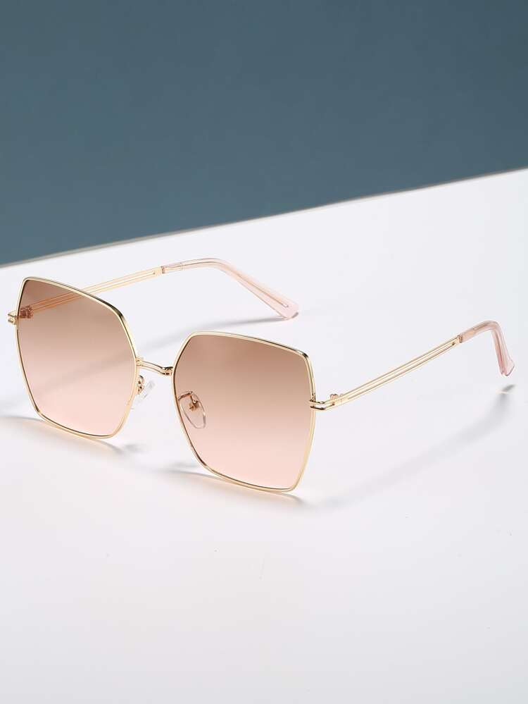 Brille mit Farbverlauf Linsen, Metall Rahmen
       
              
              6.25€        ... | SHEIN