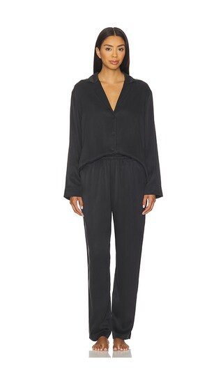 LUNYA Washable Silk Long Sleeve Pant Set in Grey. - size XL | Revolve Clothing (Global)