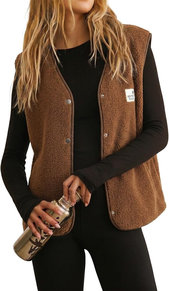 EVALESS Women's Sherpa Fleece Vest Snap Button Outerwear Top with Pockets | Amazon (US)