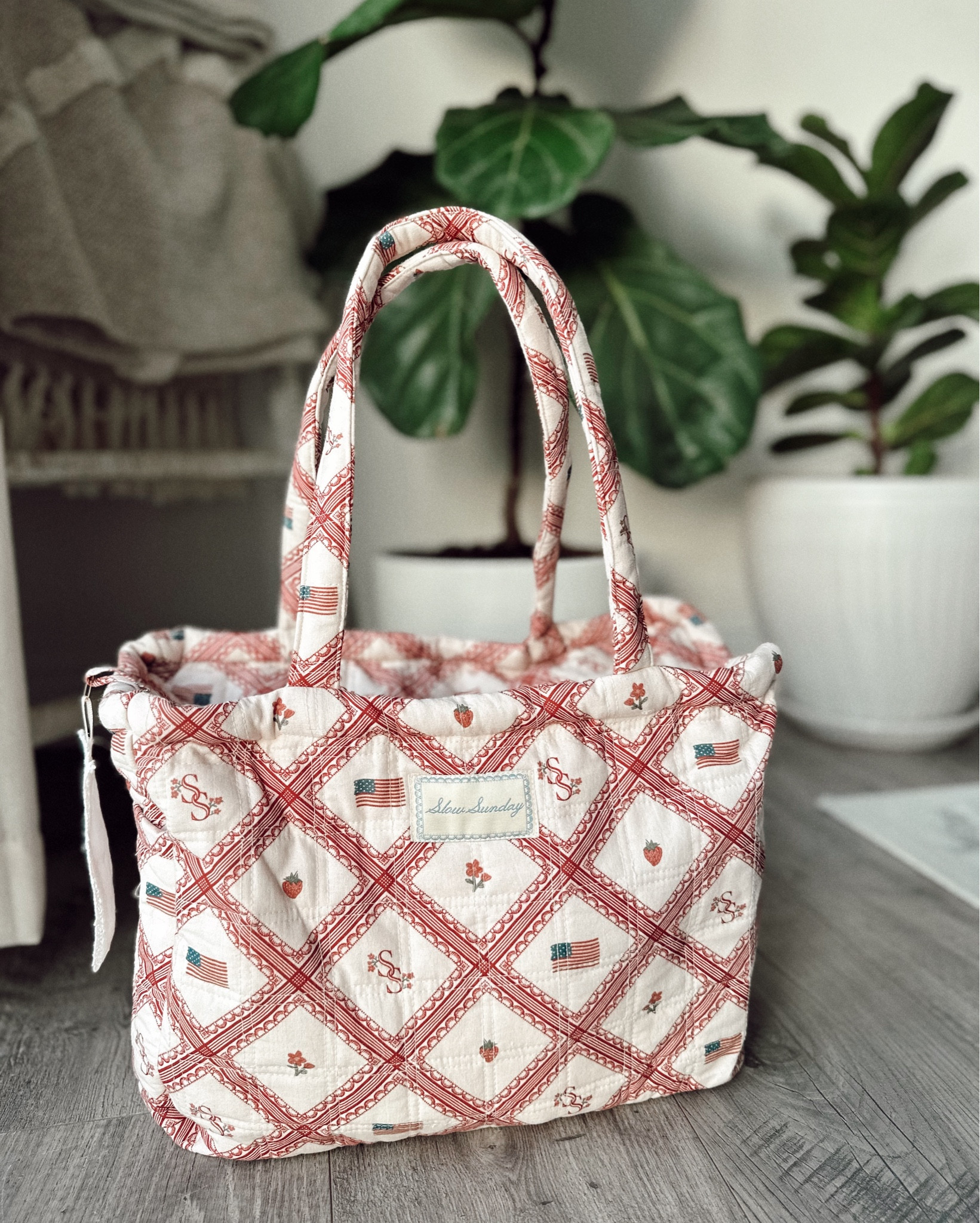 The cutest quilted tote from @slowsunday_ 🤍 This bag is so functional and beautifully made — use it as a casual everyday purse, a farmers market tote, or even a chic diaper bag for on-the-go mamas!

Soft, spacious, and thoughtfully designed with Slow Sunday’s signature heirloom style. I’m obsessed with the patriotic patchwork print for summer 🇺🇸🍓

#SlowFashion #DiaperBagStyle #MomBag #ToteBagLove #SustainableStyle #SlowSunday #LTKbaby #LTKmama #LTKunder100 #QuiltedTote #HeirloomPieces
