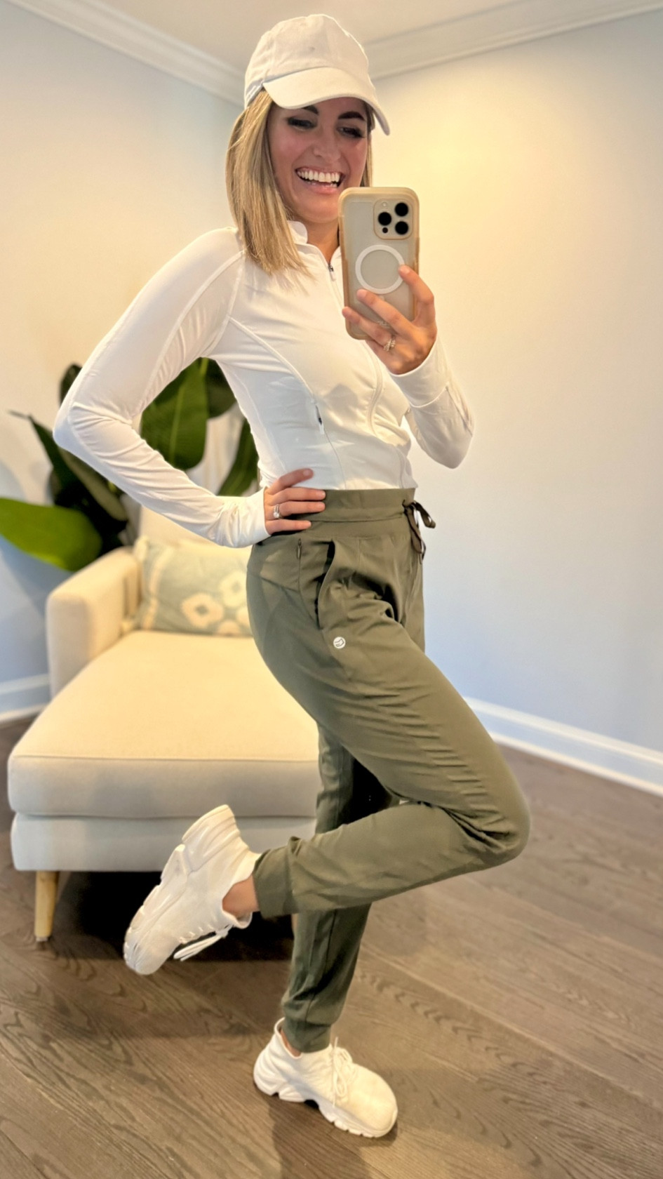 My Favorite Joggers + Matching Zip Tops🫶🖤 Silky soft. They’re the BEST

Joggers, loungewear, Amazon joggers, Amazon, Amazon outfits, Amazon sweaters, Amazon 2 piece set, 

#LTKplussize #LTKhome #LTKfitness