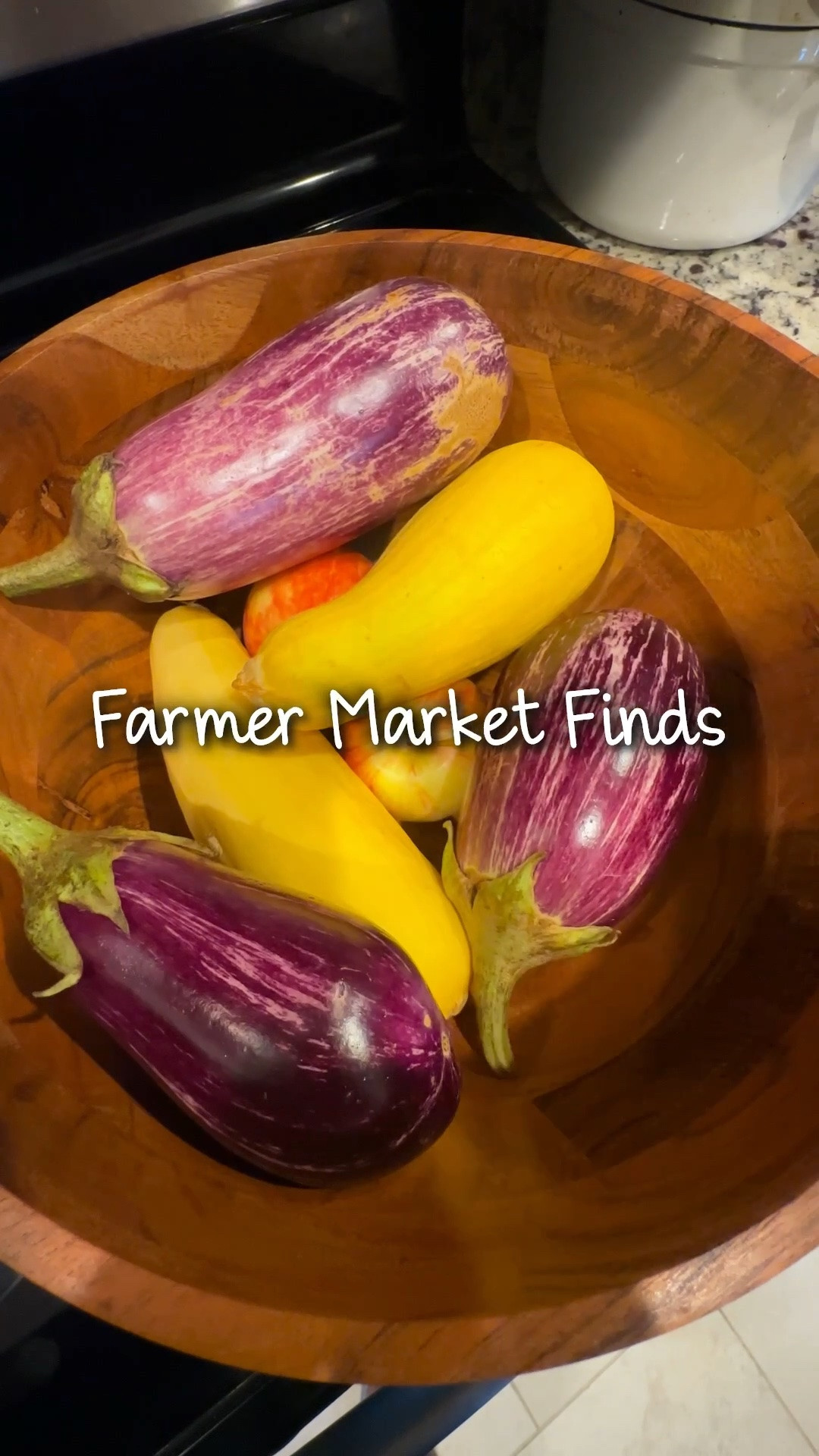 Picked up some colorful food at the Farmer’s Market this weekend! 🧺👍🏼🍎

#LTKdayinmylife #LTKHome #LTKfoodie