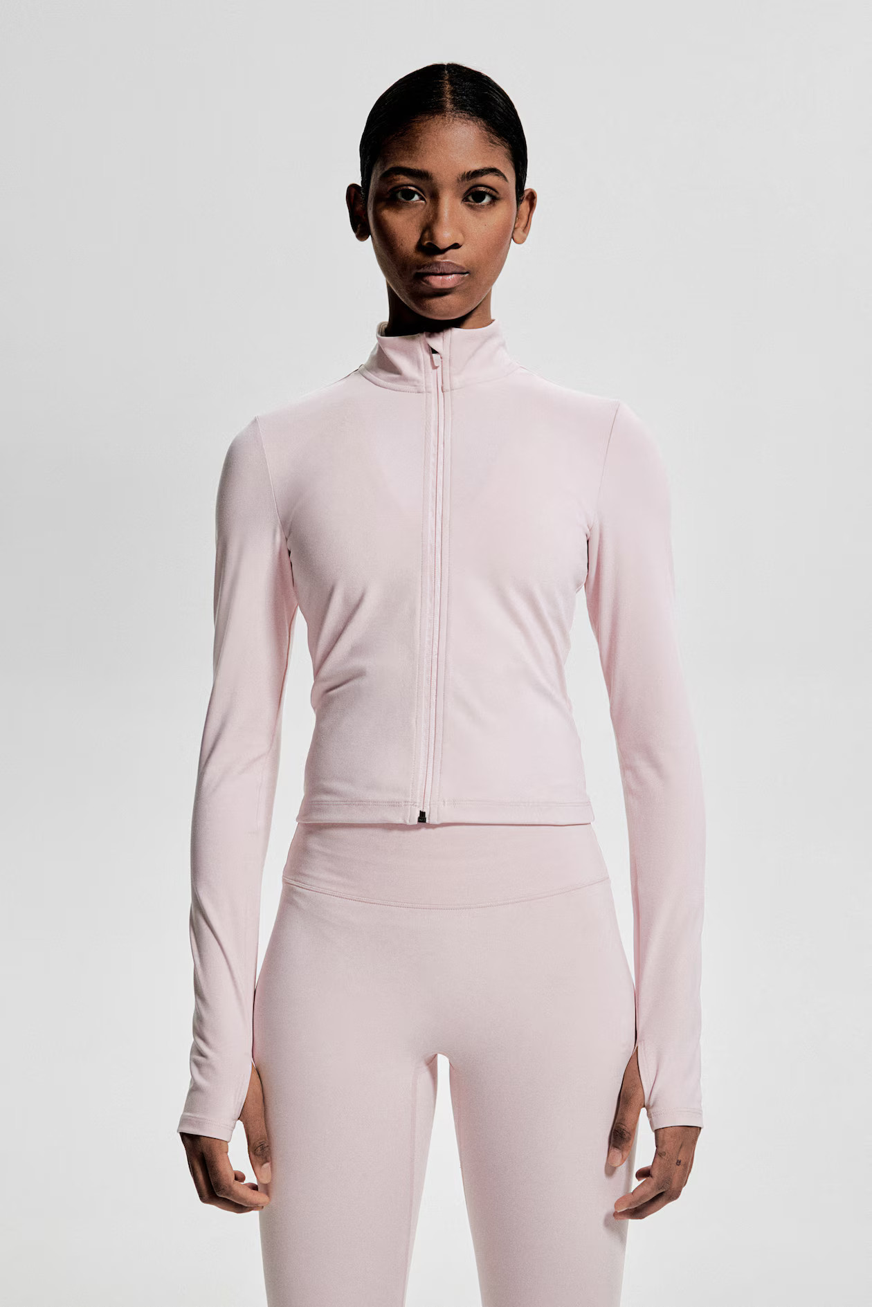 Sportshirt mit SoftMove™ | H&M (DE, AT, CH, NL, FI)