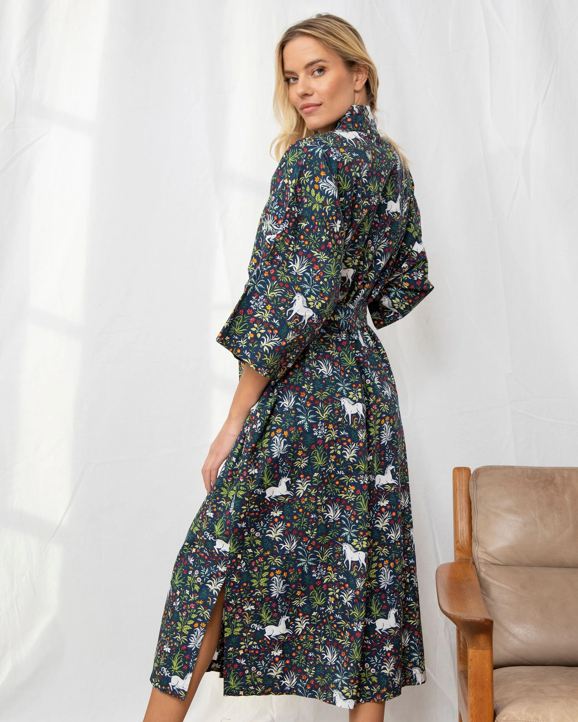 Unicorn's Garden - Robe - Indigo | Printfresh