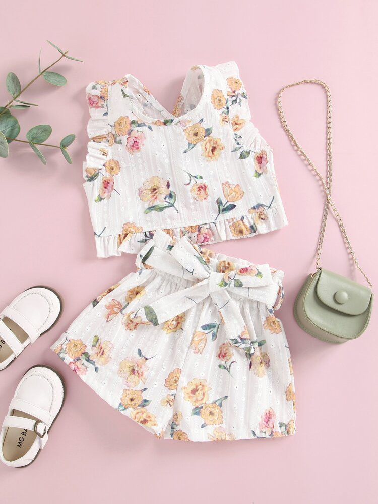 Toddler Girls Floral Print Tulip Back Ruffle Hem Top & Belted Shorts | SHEIN