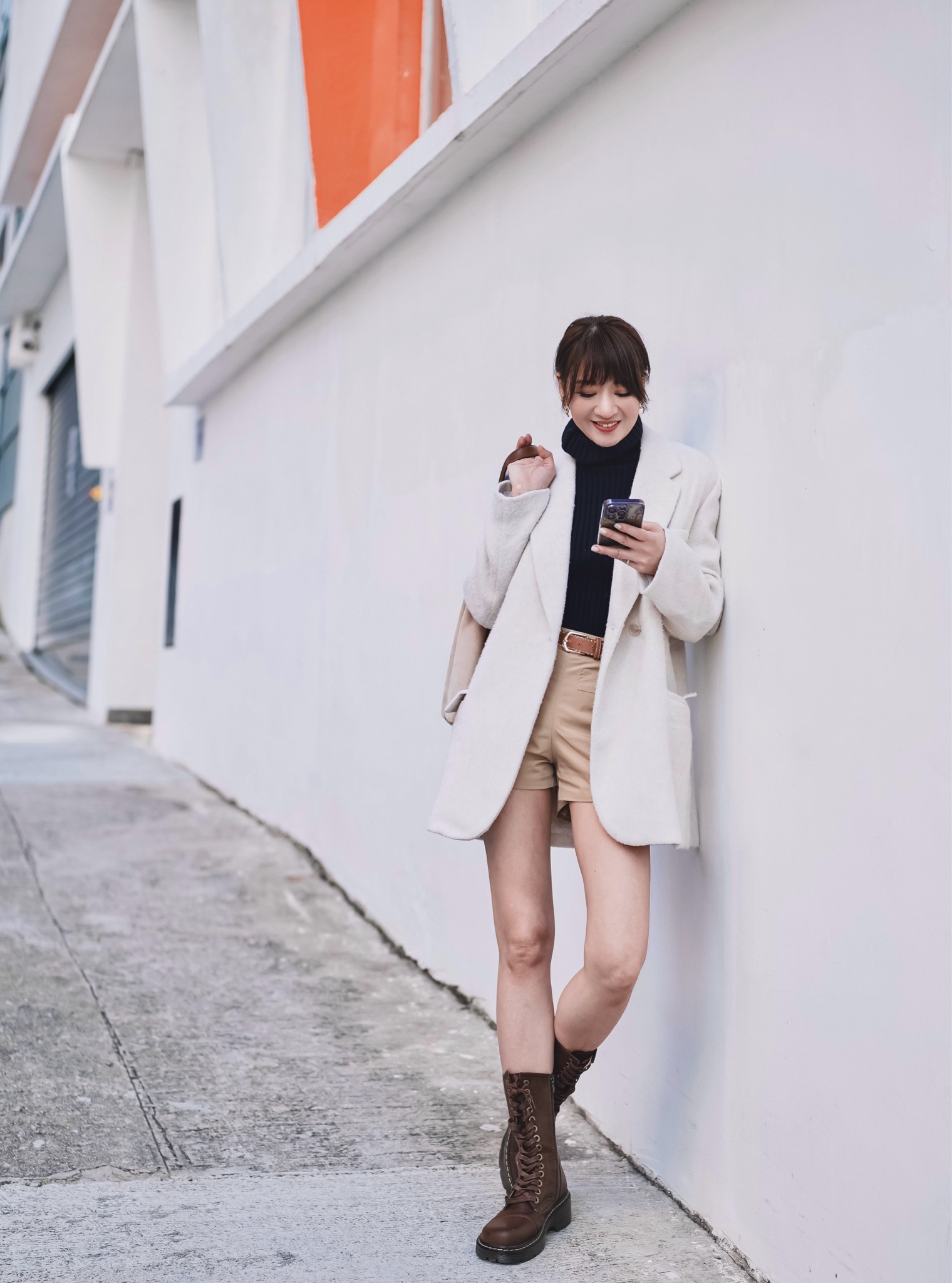 My favorite items this winter 
White blazer 
Boots 
Shorts 
Black turtleneck 

#LTKsale #LTKstyletip #LTKwinter