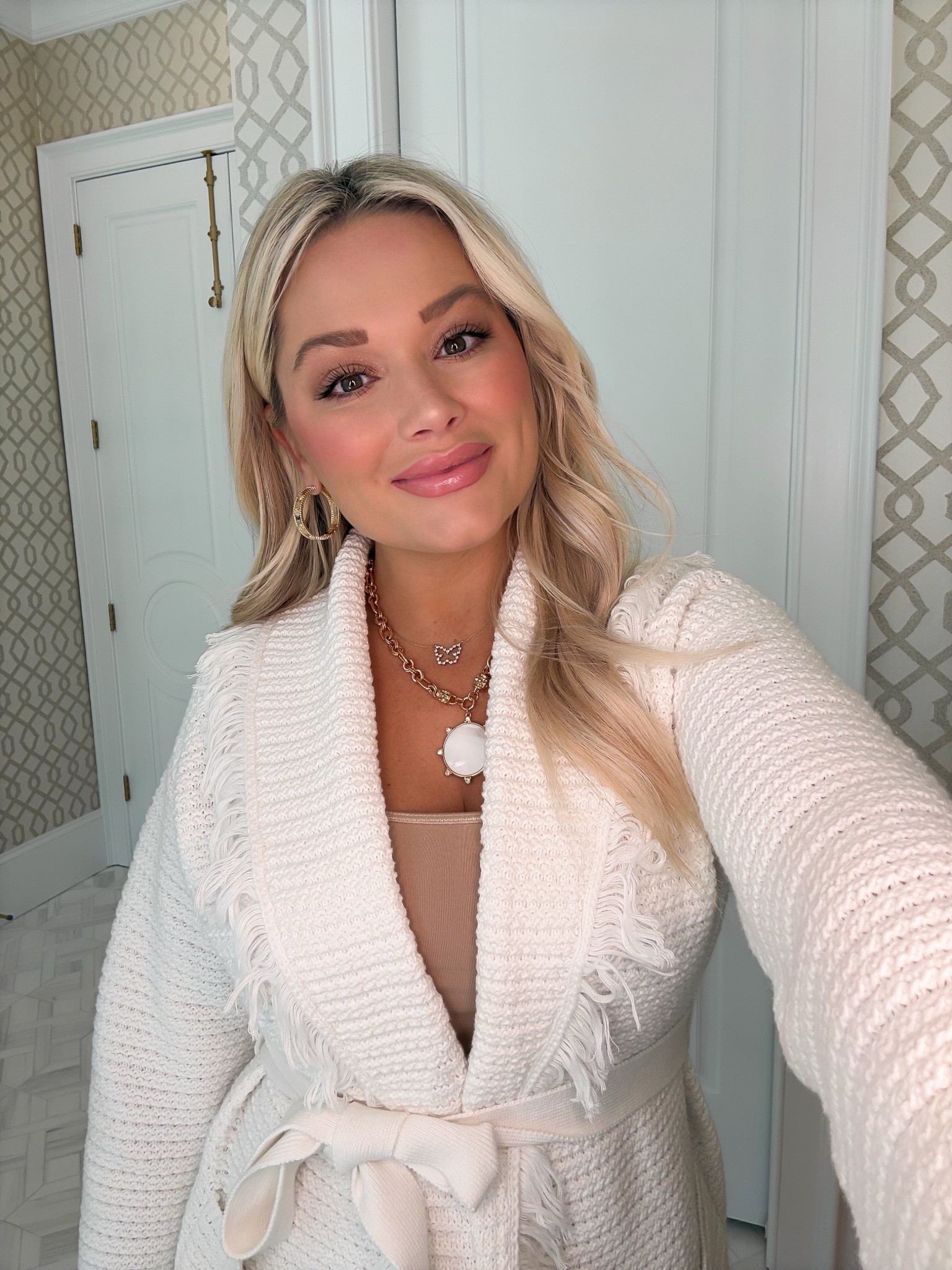 Winter GRWM

#LTKgrwm #LTKdayinmylife #LTKmorningroutine