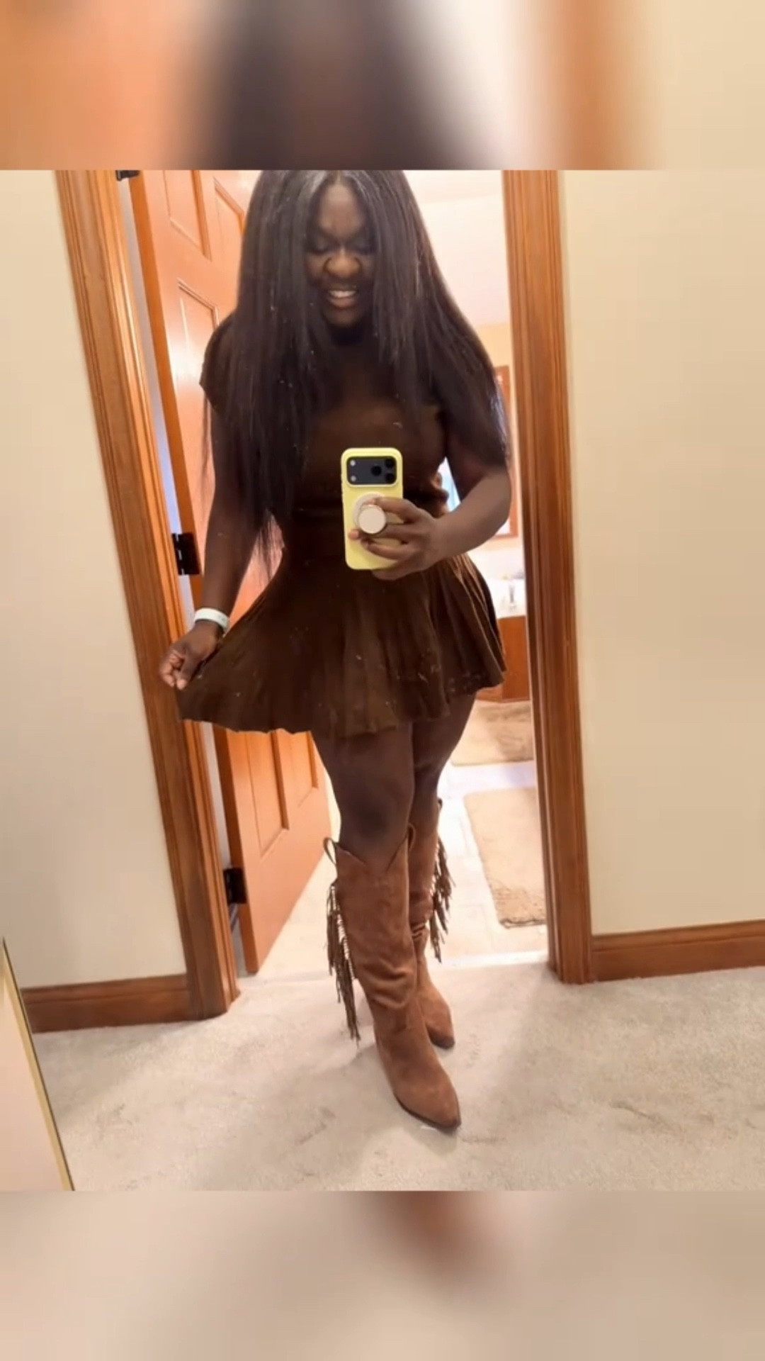 Date night outfit ideas 🤎🤍🤎

#falloutfits #datenightoutfits #boots 

#LTKMidsize #LTKFindsUnder100