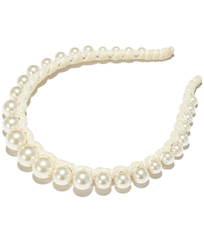Lele Sadoughi Graduated Pearl Velvet Strand Headband - ShopBAZAAR | Shop BAZAAR