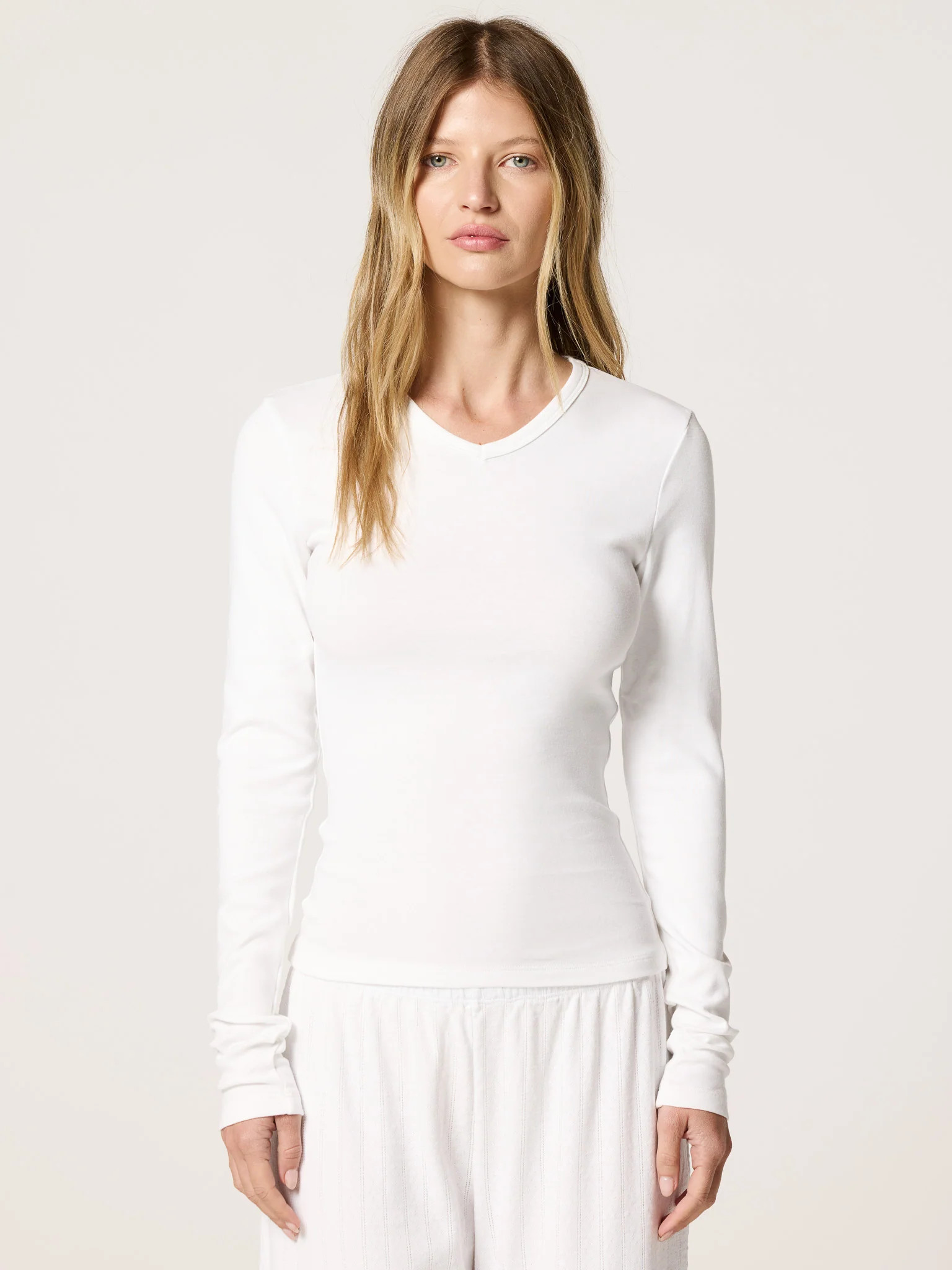 OLIVIA LONG SLEEVE / WHITE | CLYQUE