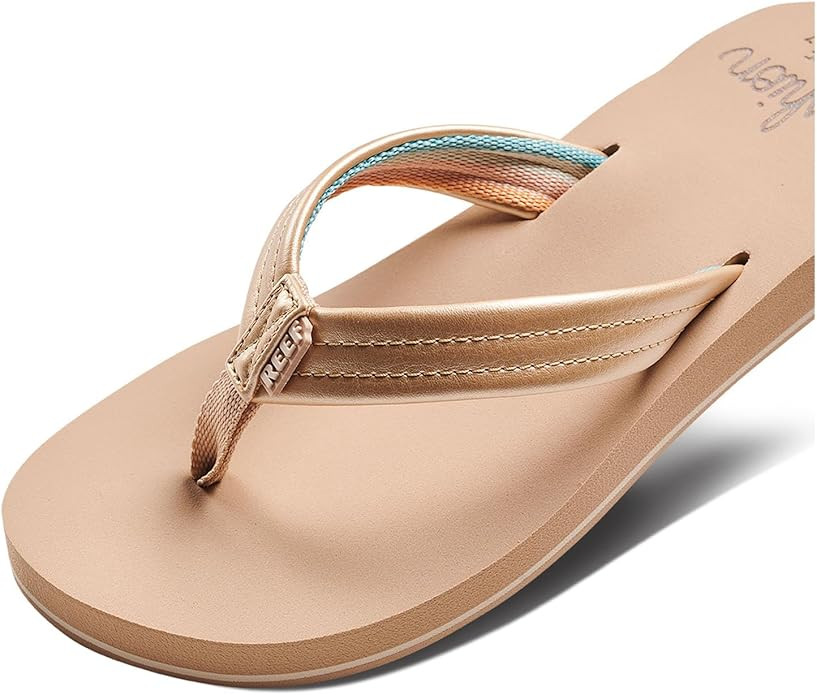 Reef Women's Cushion Breeze Sandal | Amazon (US)
