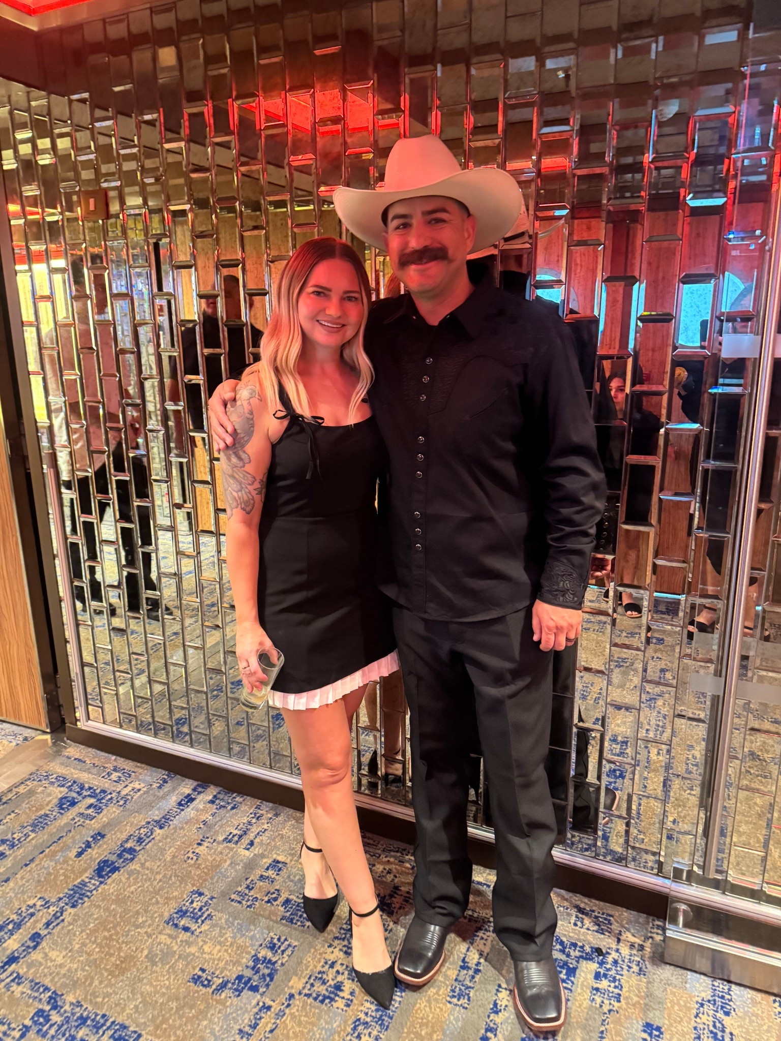 Little black dress 🖤

#LTKSaleAlert #LTKootd #LTKHoliday