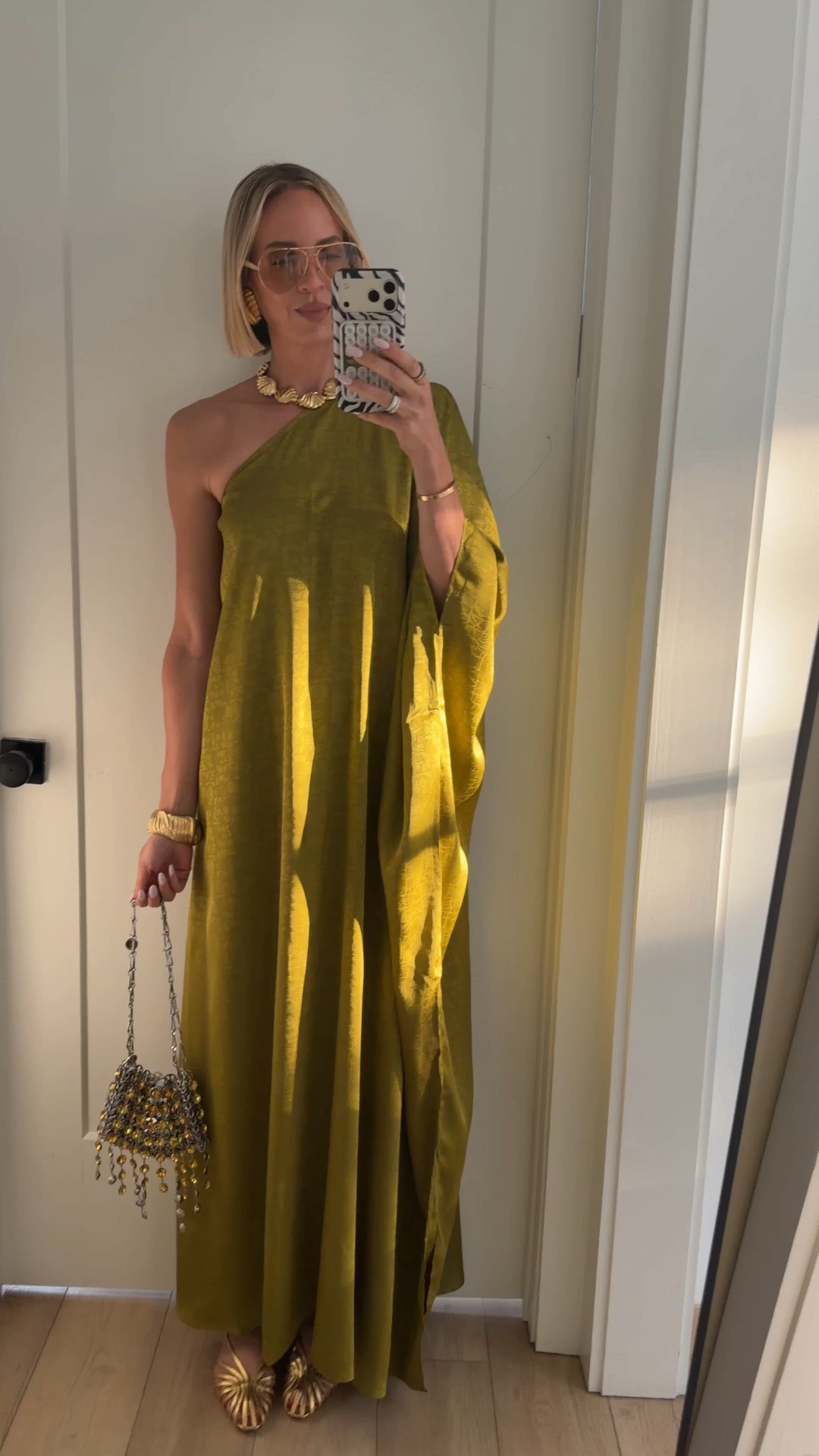 Birthday outfit 😊🥂 wearing a small in the dress

#LTKdayinmylife #LTKOver40 #LTKgrwm