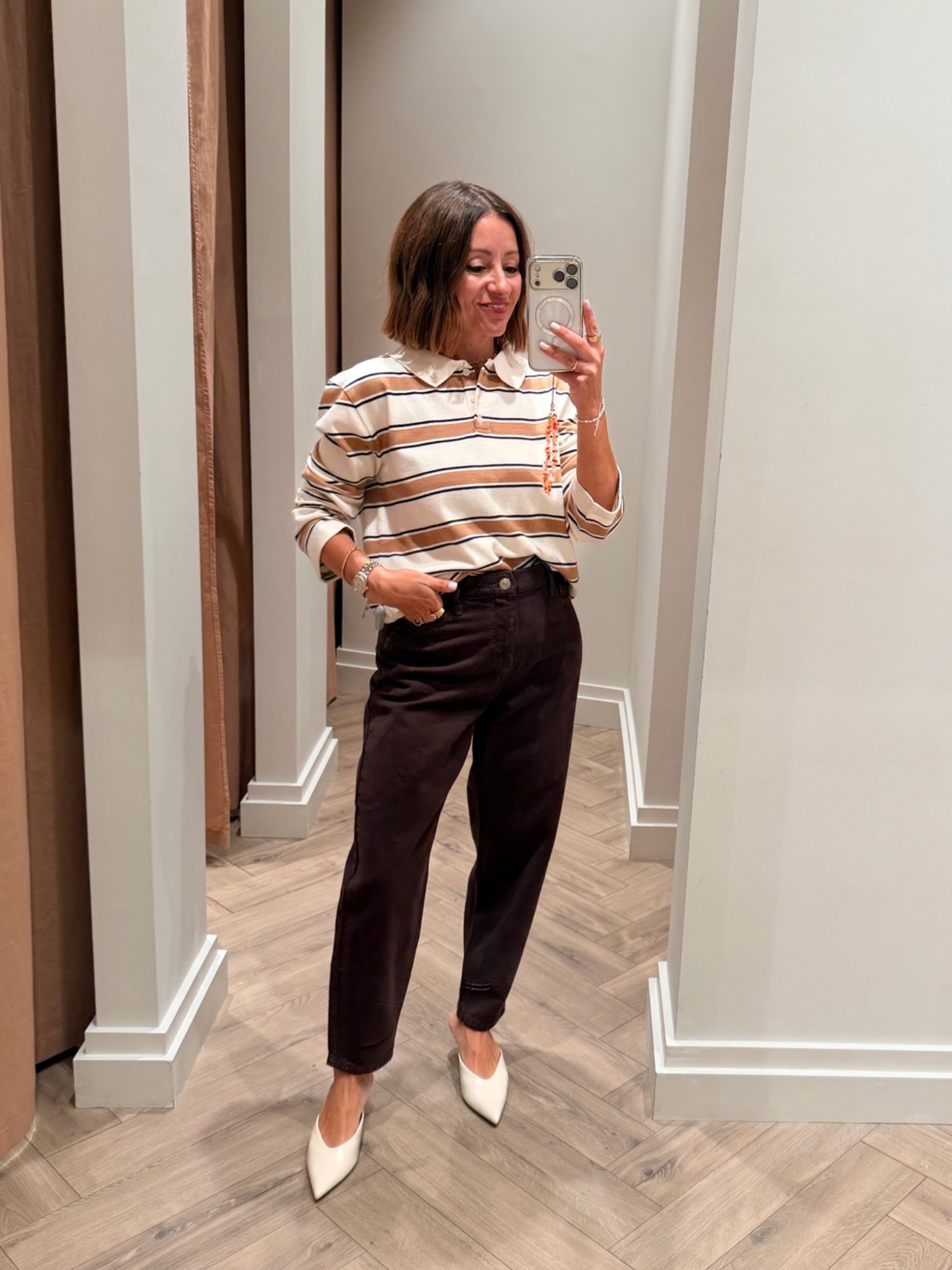 The fit of these brown barrel jeans is exceptional! Wearing my usual size in petite

#LTKuk #LTKautumn #LTKjeans
