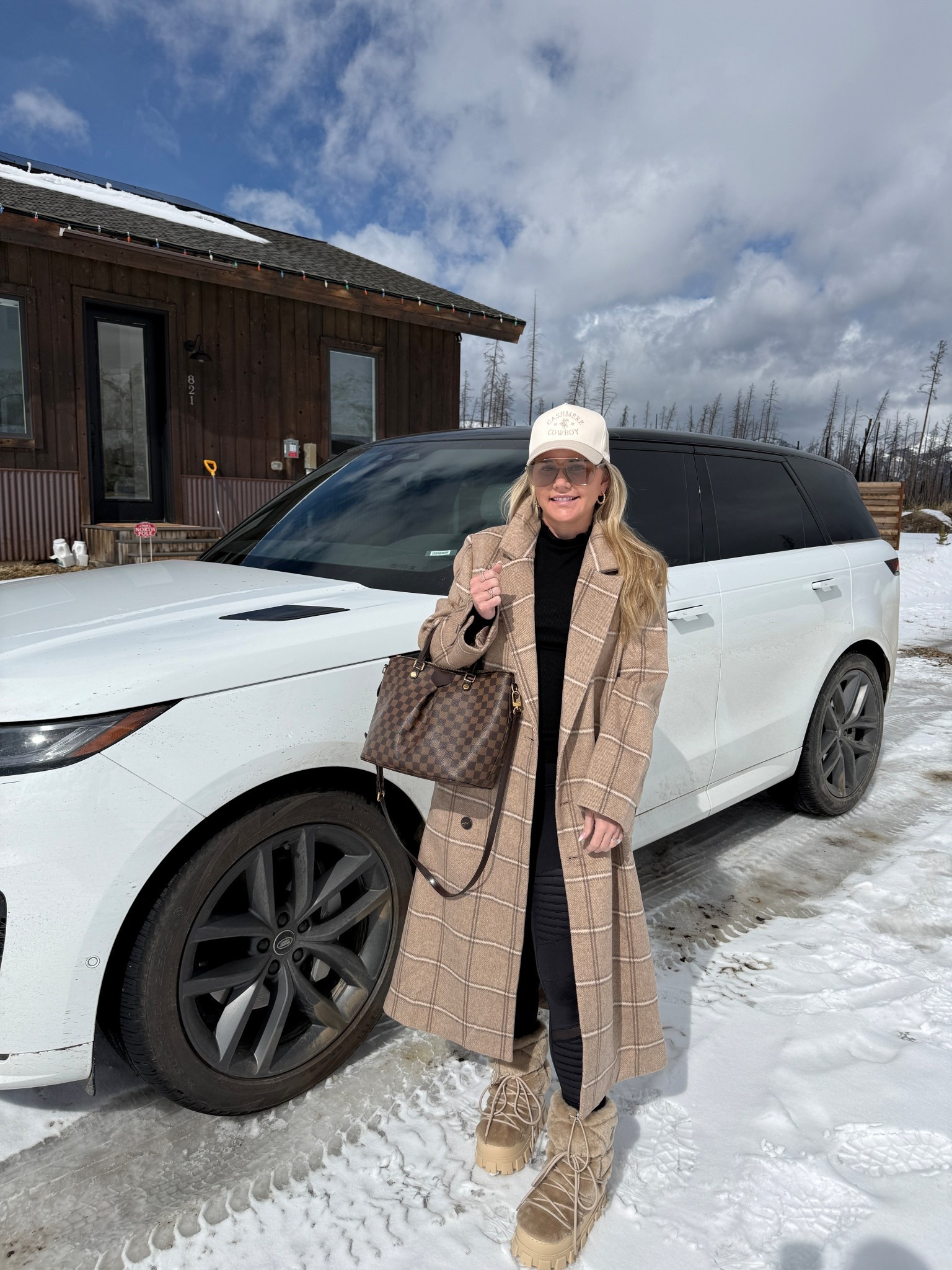 Winter outfit, plaid coat, plaid jacket, neutral look 

#LTKSaleAlert #LTKPetite #LTKSpringSale