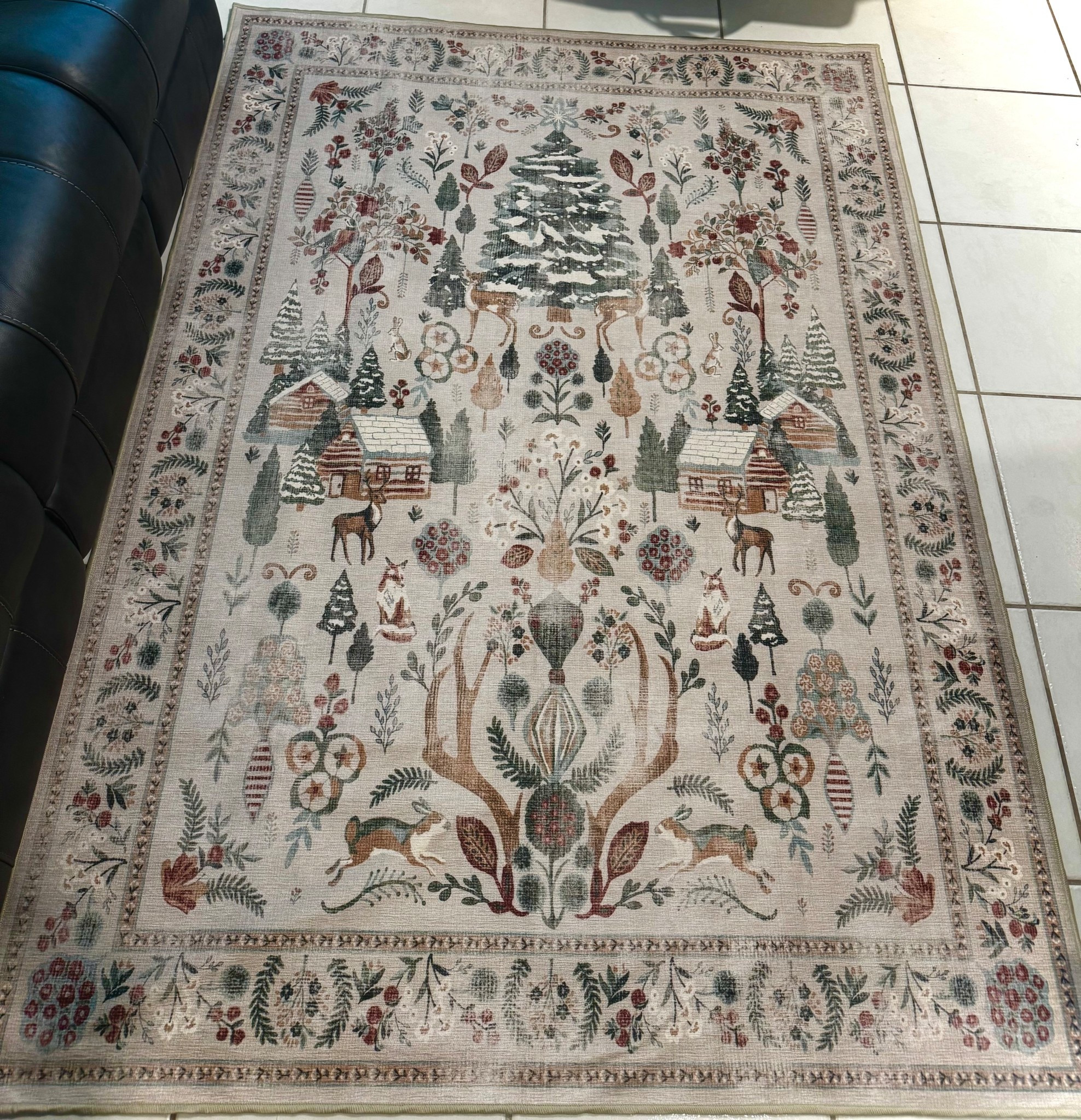 Christmas rug. Christmas decor. Holiday decor. Area rug 

#LTKSeasonal #LTKHome #LTKHoliday