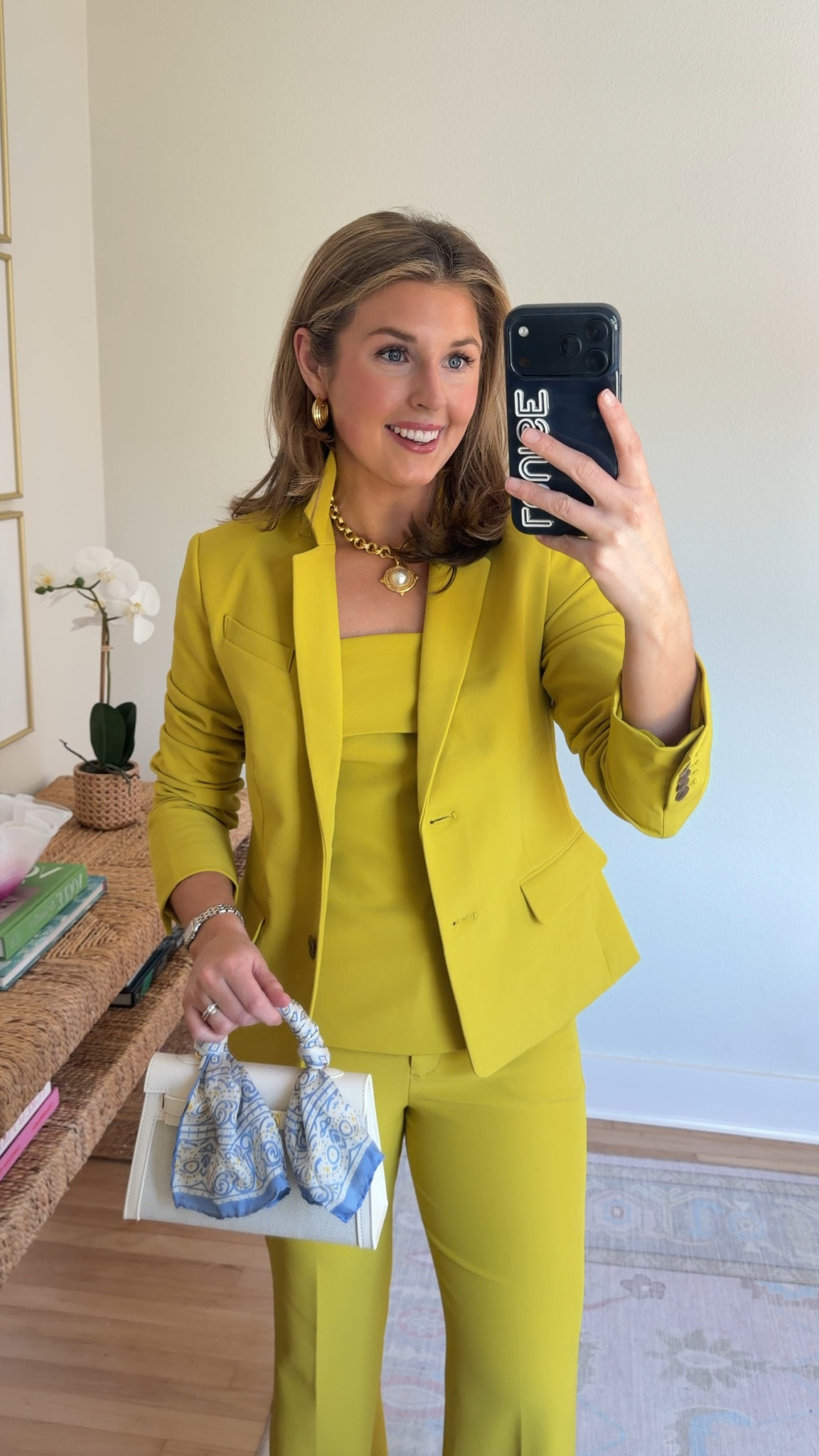 Chic workwear fit from Express! Wearing a S / 2. 

@Express #DressToExpress #ExpressPartner 