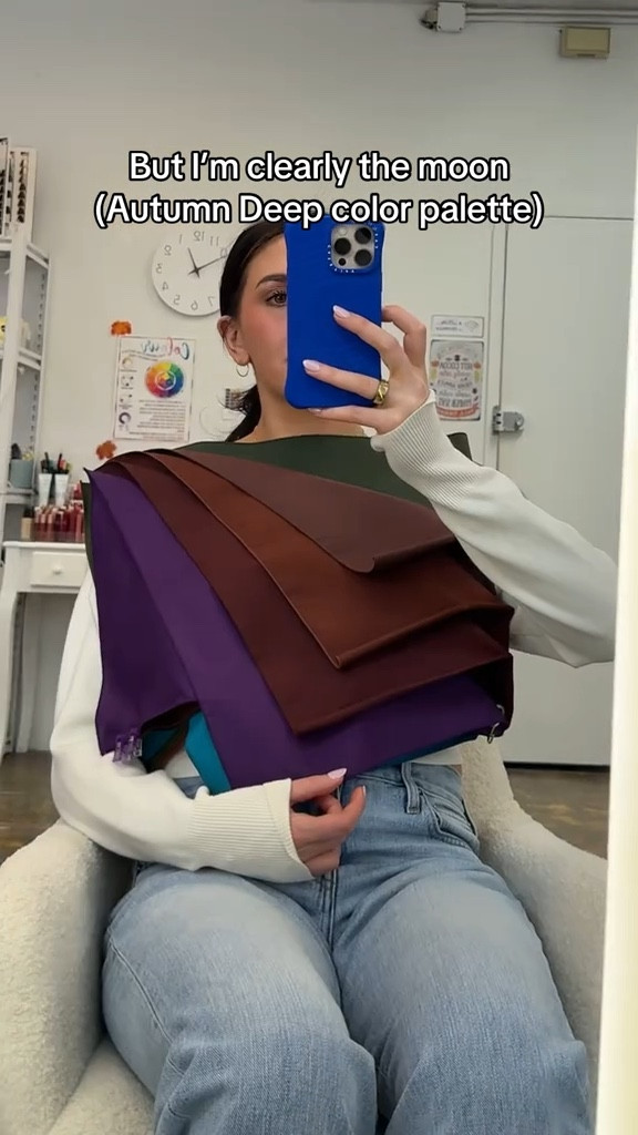 dark hair and rich/deeper colors >>>

#LTKBeauty #LTKStyleTip #LTKSeasonal