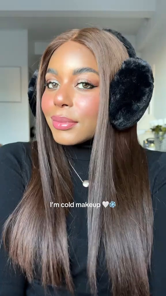 I’m cold makeup for the winter season! Such a cute glowy, cute makeup look to try this season. It requires glowy skin, ultra blush cheeks and a pink lip. Linking all the makeup products I used for this look below! … For more links to stocking stuffers, makeup bag, snow boots, holiday party dress finds, follow me on LTK! ✨

#LTKgrwm #LTKBeauty #LTKHoliday