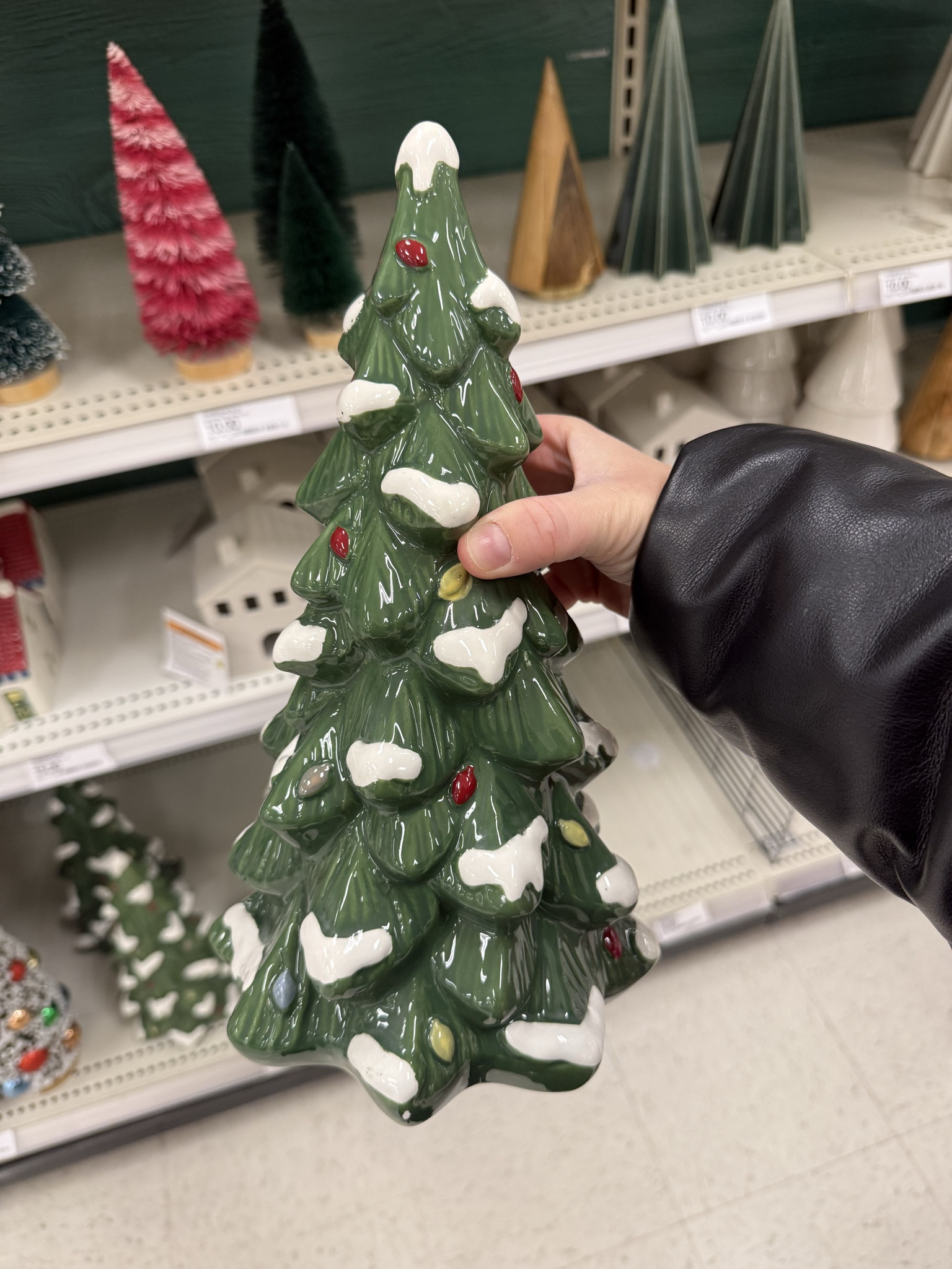 Christmas decor 

#LTKHome #LTKHoliday #LTKSeasonal