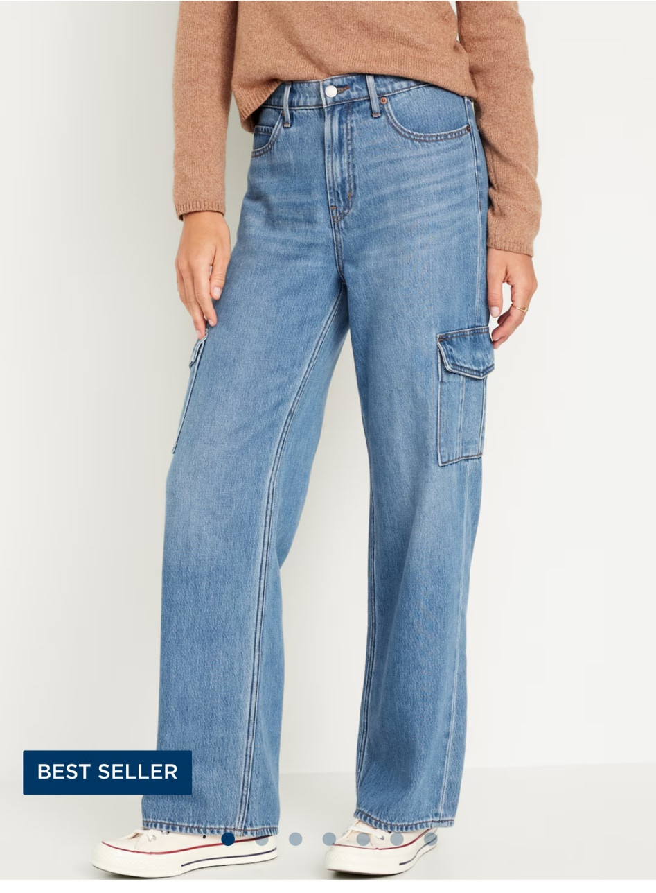 Don’t sleep on Old Navy! I went in yesterday and dropped some major $$. They’re doing 30% off online so check out their spring drops. Their denim is the best of the best.  So many styles, lengths, fits, and sizes for every body!

#LTKSeasonal #LTKsalealert #LTKstyletip