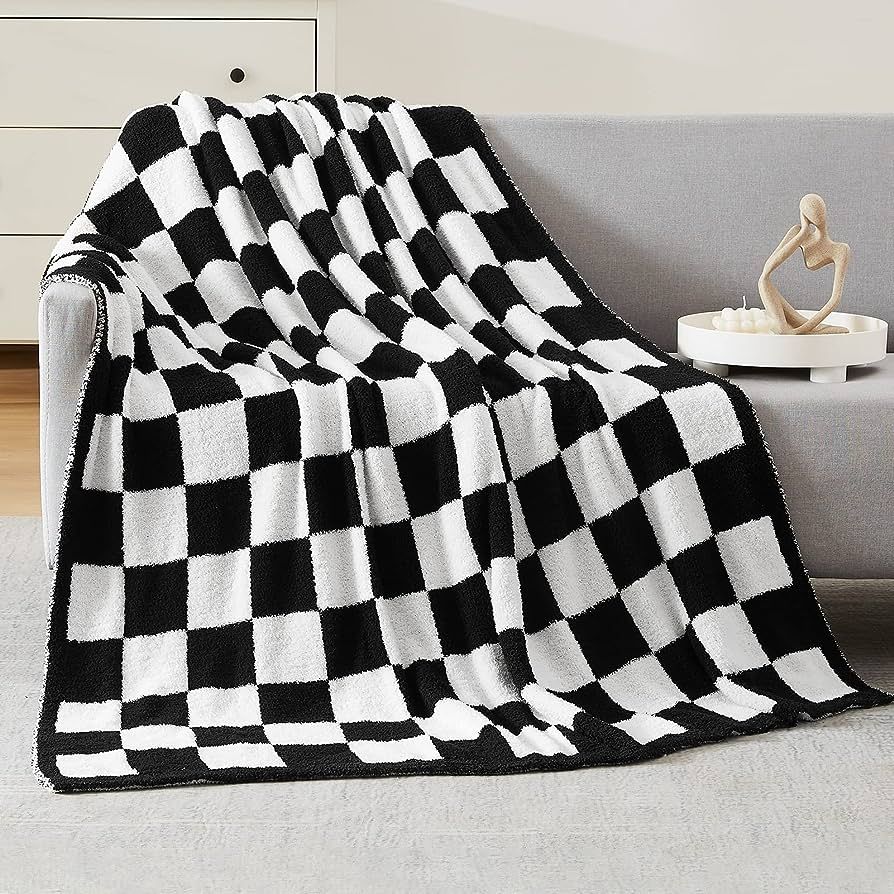 WRENSONGE Checkered Throw Blanket, Black and White Microfiber Soft Cozy Fluffy Warm Hand Made Thr... | Amazon (US)