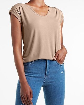 Relaxed Ruched Shoulder Scoop Neck Tee | Express