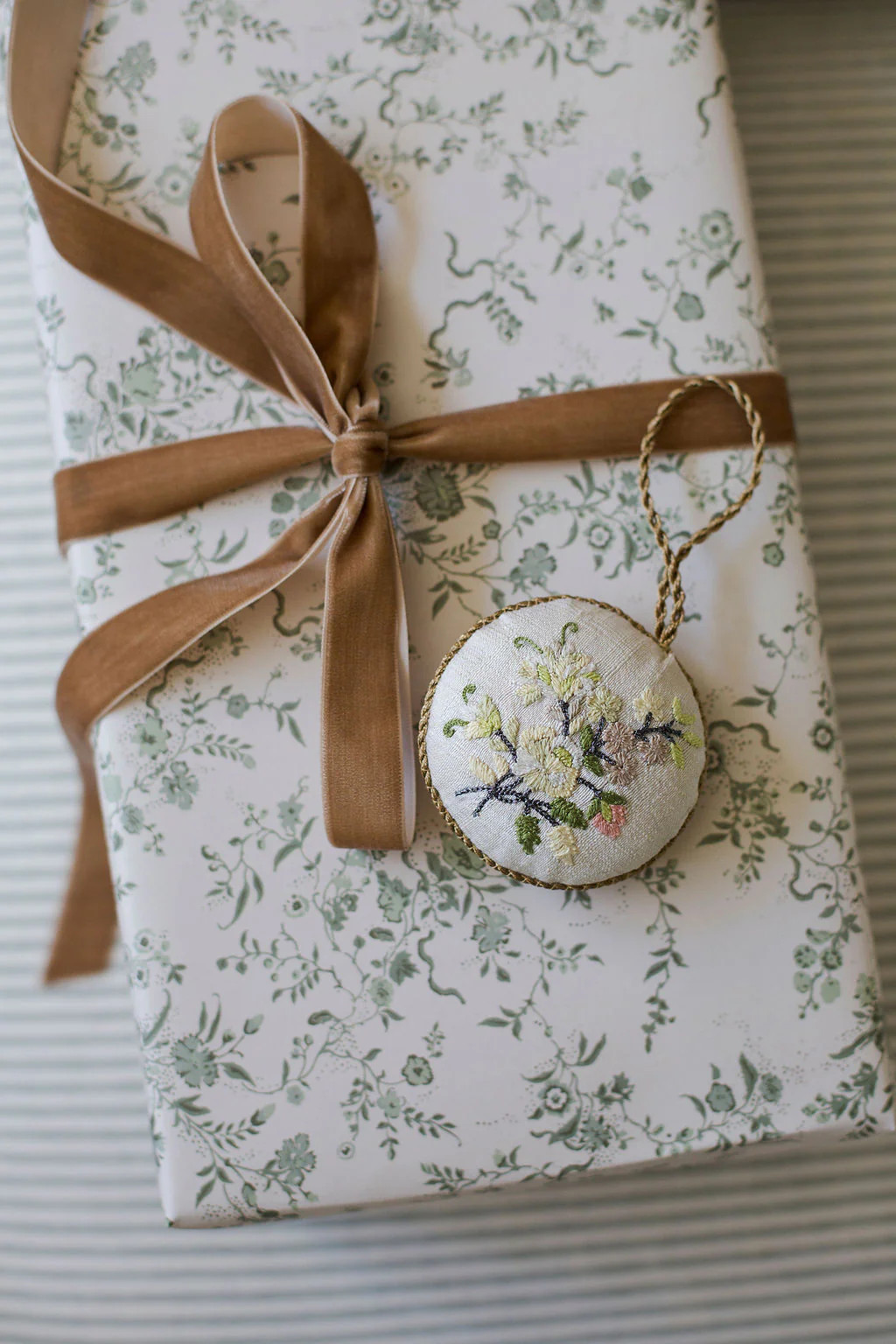 Eloise Ornament | Parterre