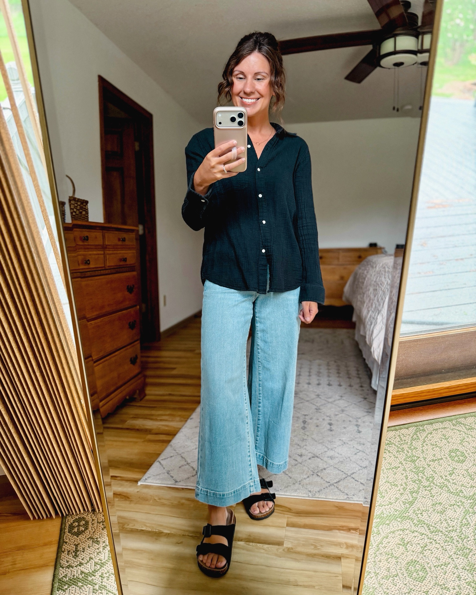 xs in my gauze cotton top, 24 short/petite in my jeans, and 6/36 in my sandals🖤

#LTKPetite #LTKSeasonal #LTKgrwm