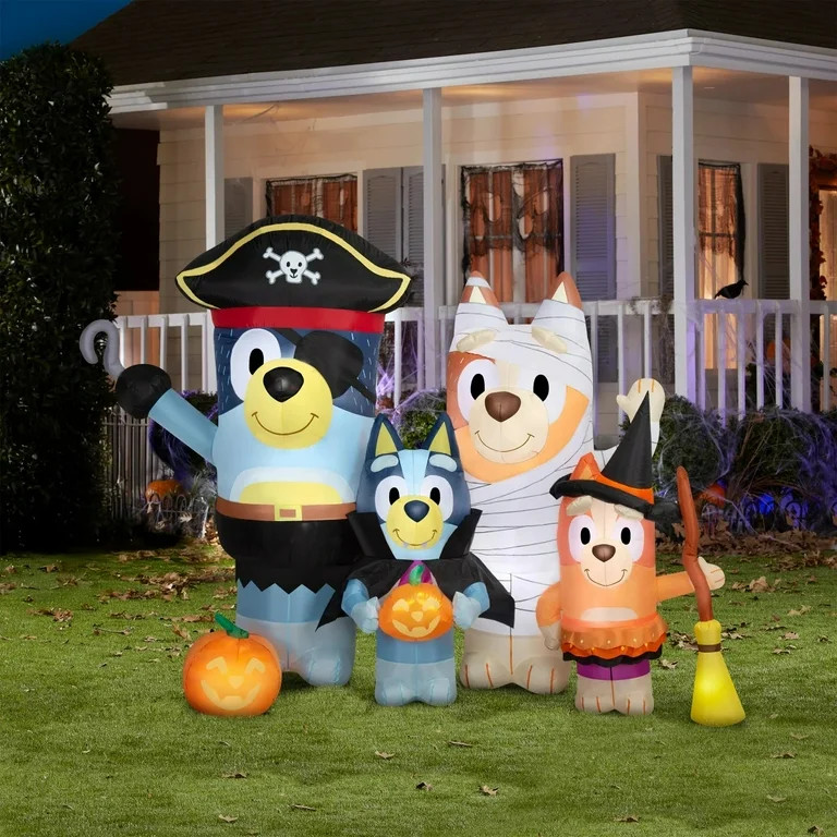 6.5’ Bluey Family Halloween Inflatable | Walmart (US)