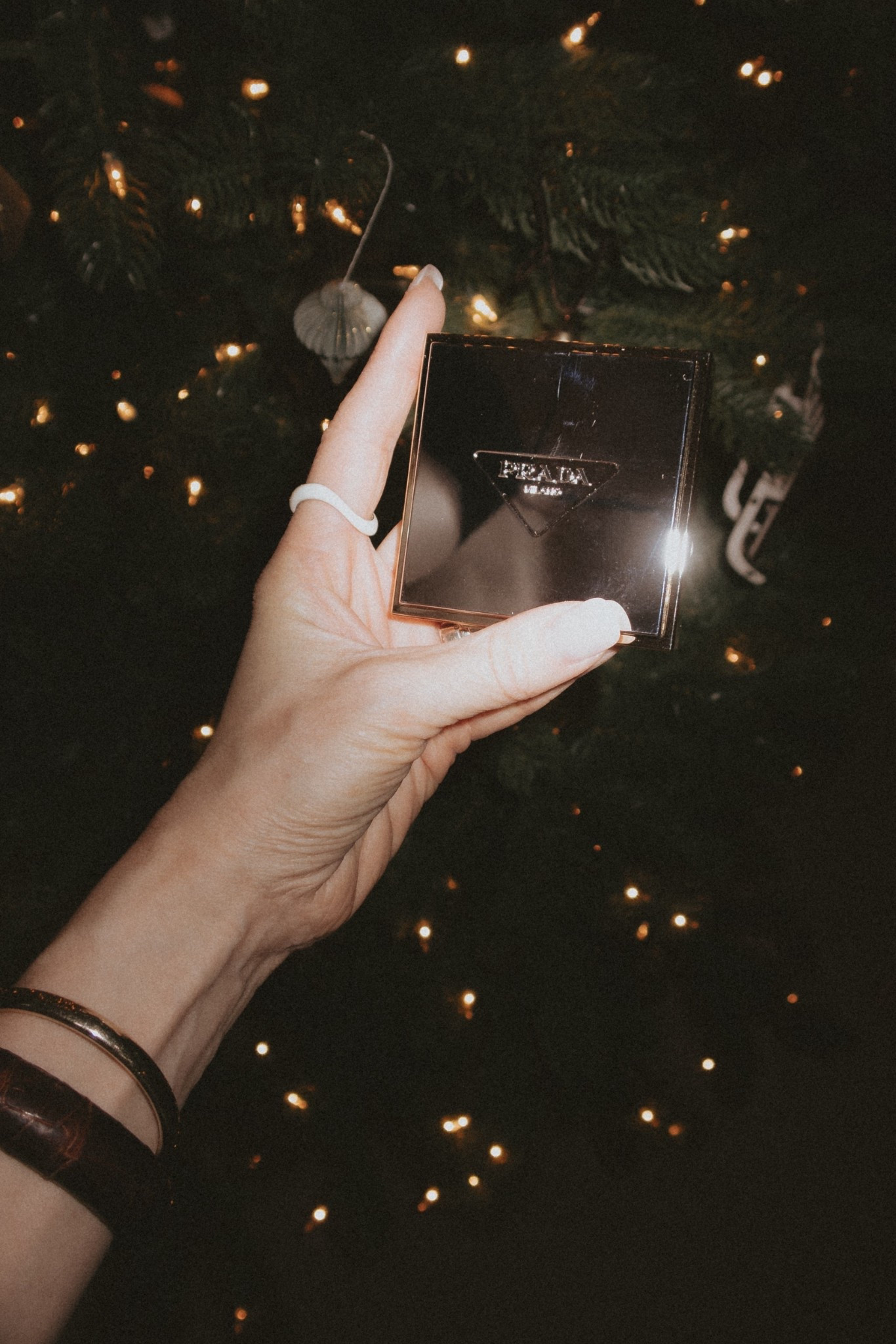 I don’t know anyone who wouldn’t want to find this under the Christmas tree: Prada Reset rebalancing refillable setting powder. 

#LTKGiftGuide #LTKHoliday #LTKFindsUnder100