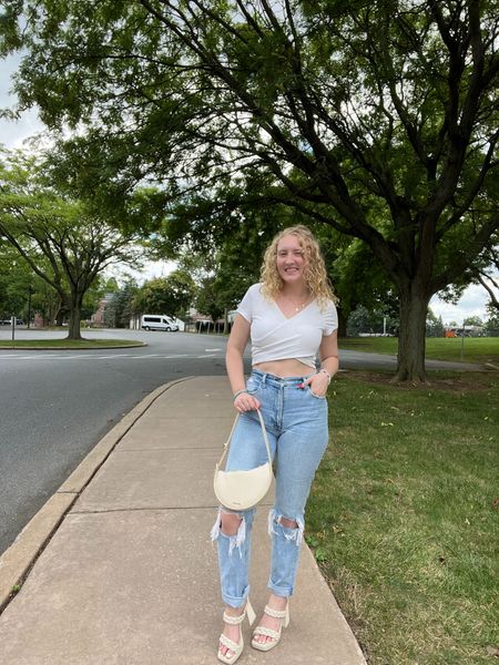 Abercrombie denim, Abercrombie jeans, summer outfit, end of summer outfit, summer to fall out, Ashby dolce vita heels 

#LTKstyletip #LTKunder100 #LTKU