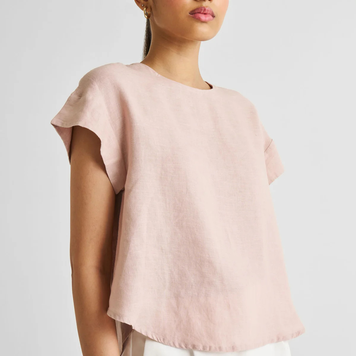 Cap Sleeved Everyday Top in Dusty Pink | Reistor