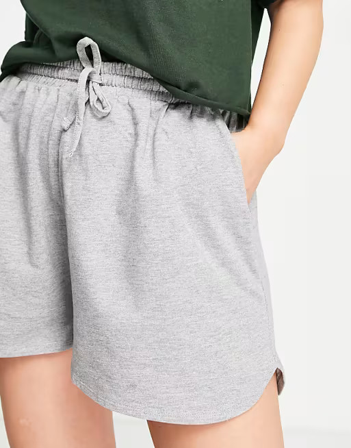 ASOS DESIGN Curve sweat runner short in cotton in gray heather - GRAY | ASOS | ASOS (Global)