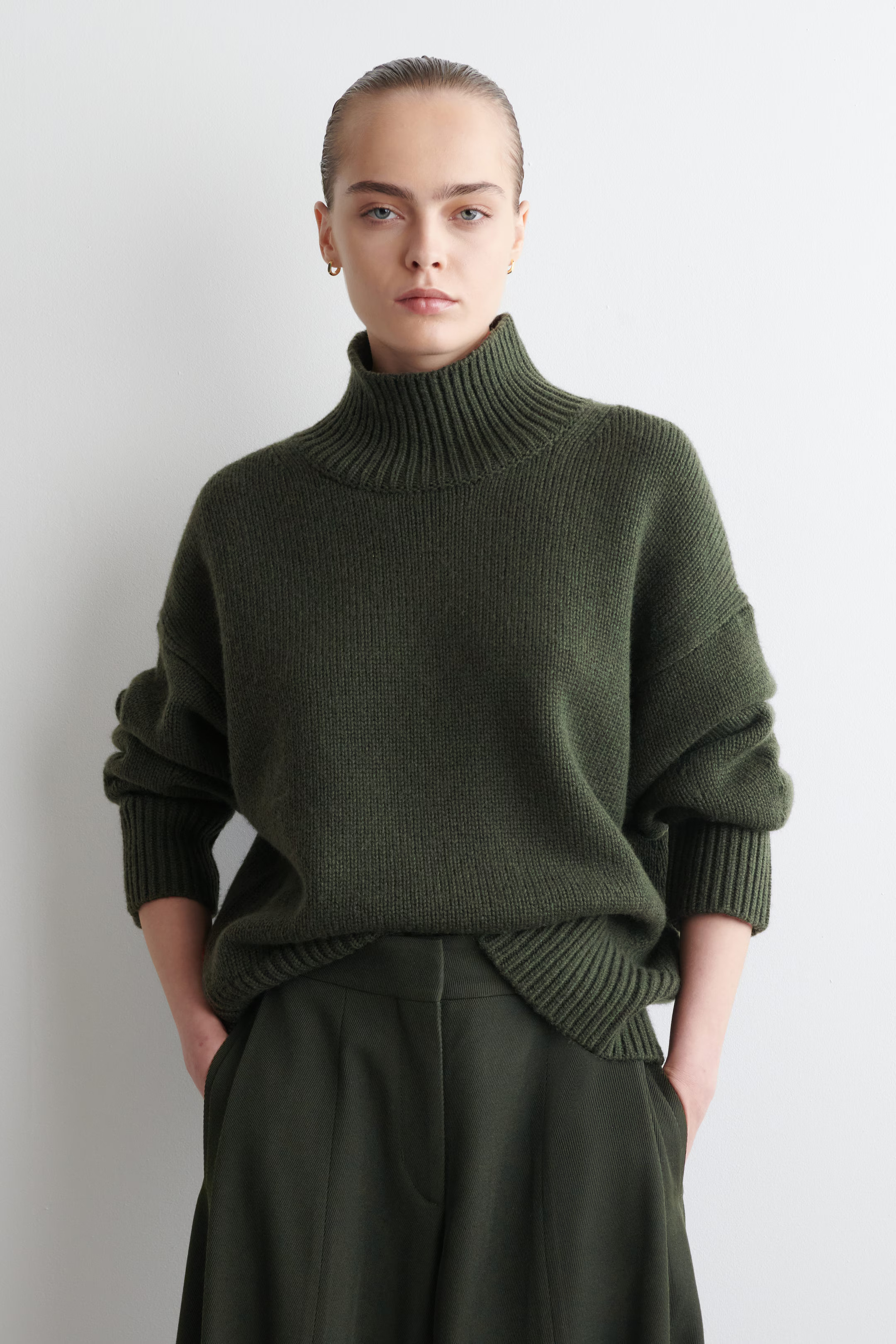 CHUNKY FUNNEL-NECK WOOL JUMPER - DARK GREEN | COS | COS UK