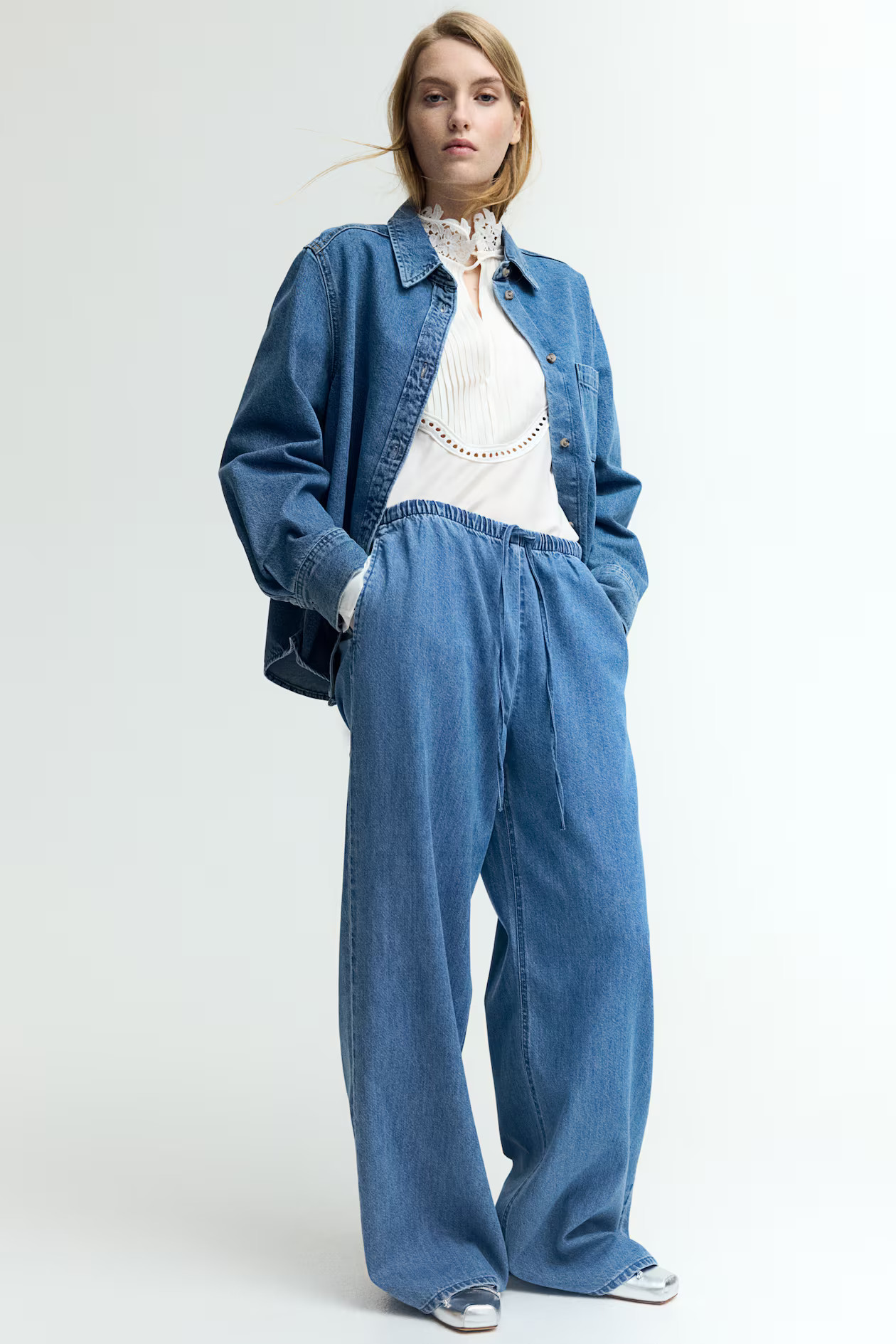 Feather Soft Denim drawstring trousers | H&M (UK, MY, IN, SG, PH, TW, HK)