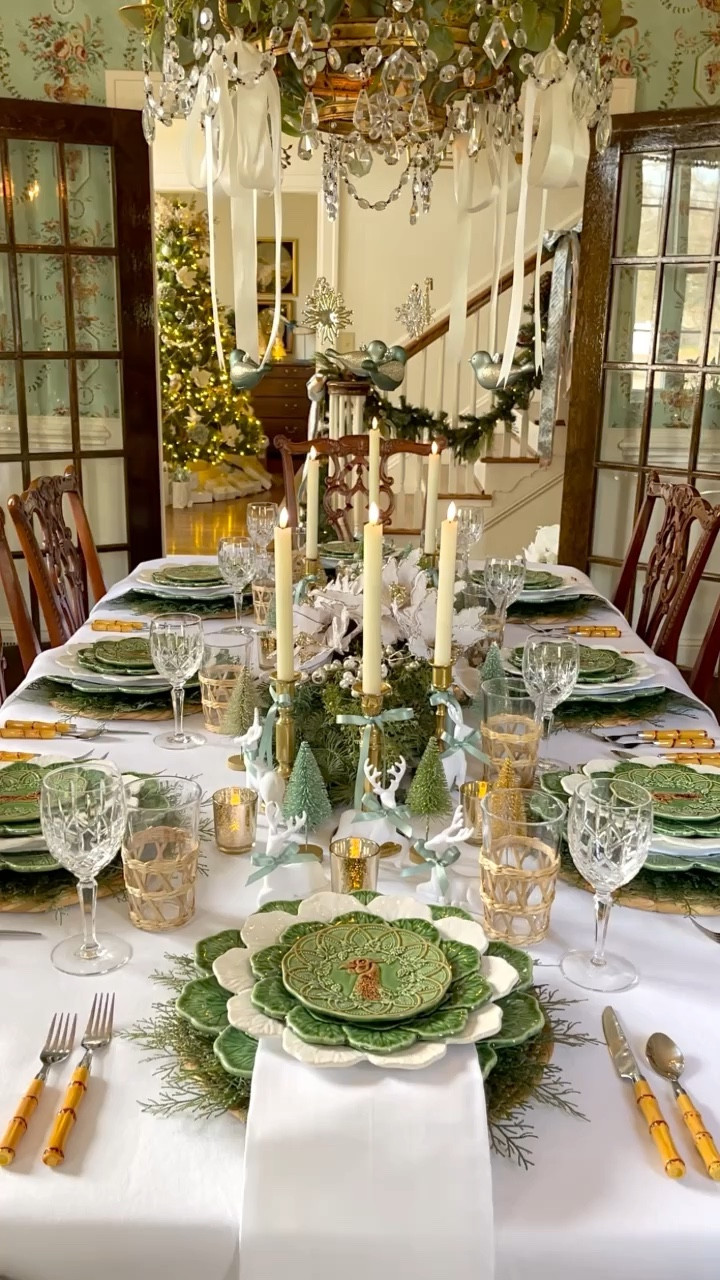 Hosting this holiday season has never been more beautiful! I'm so excited to have the opportunity to bring @bordallopinheiro_us' #museumtotable collections into my home. Their gorgeous earthenware pieces, crafted by artisans and inspired by Portuguese designs, make for a one-of-a-kind tablescape. These pieces are perfect for bringing timeless beauty into your home year round! #BordalloPinheiroUS

#LTKstyletip #LTKhome #LTKHoliday