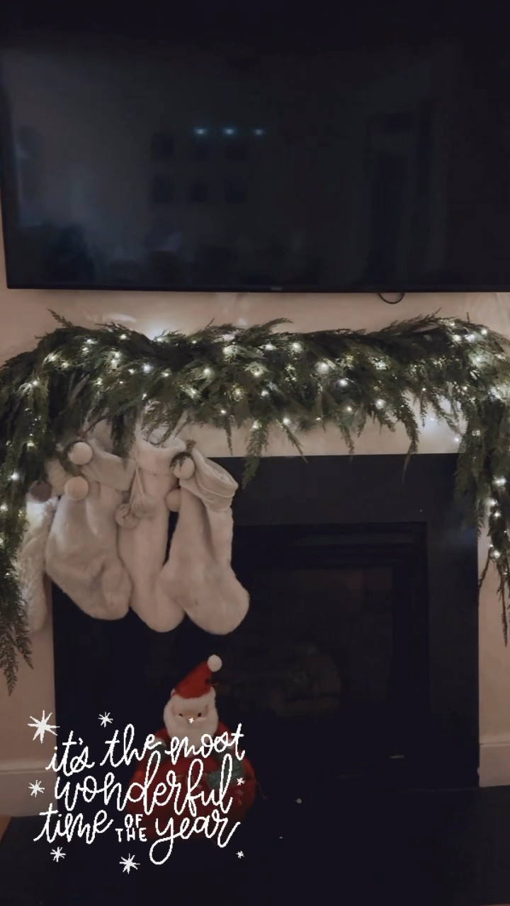 Obsessed with the forest green natural garland style #garlanddecor #greengarland #cypressgarland 

#LTKSeasonal #LTKhome #LTKHoliday