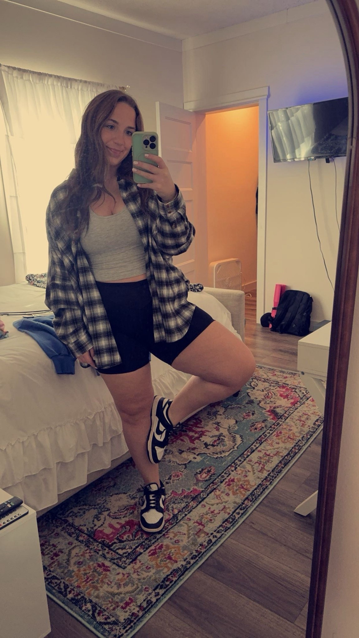SPRING OOTD🖤

tank: L
flannel: L
shorts: L
shoes: 9

#LTKSeasonal #LTKMidsize #LTKActive
