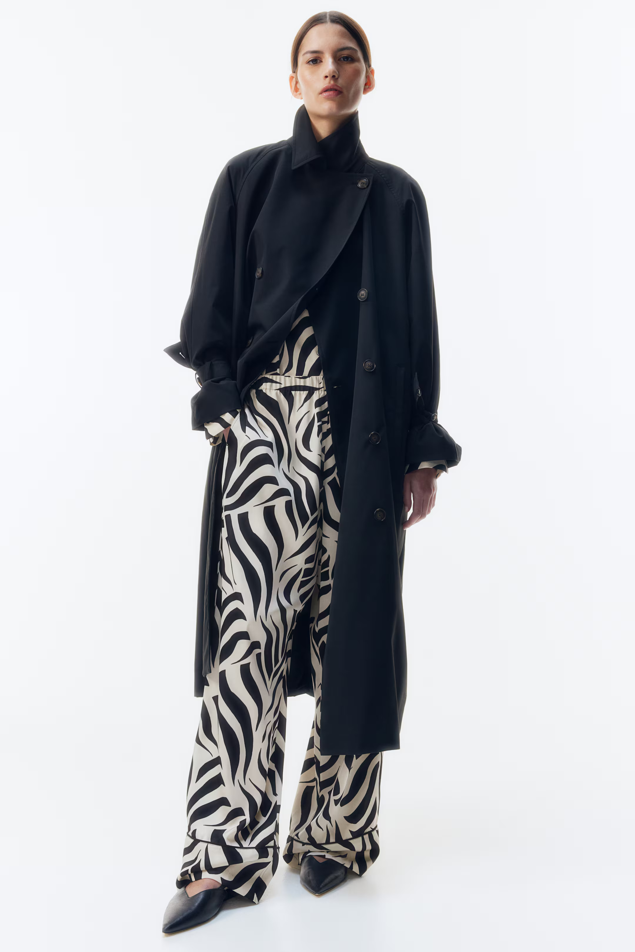 Pantaloni in twill dalla linea ampia | H&M (FR, IT, ES, PT, BE)