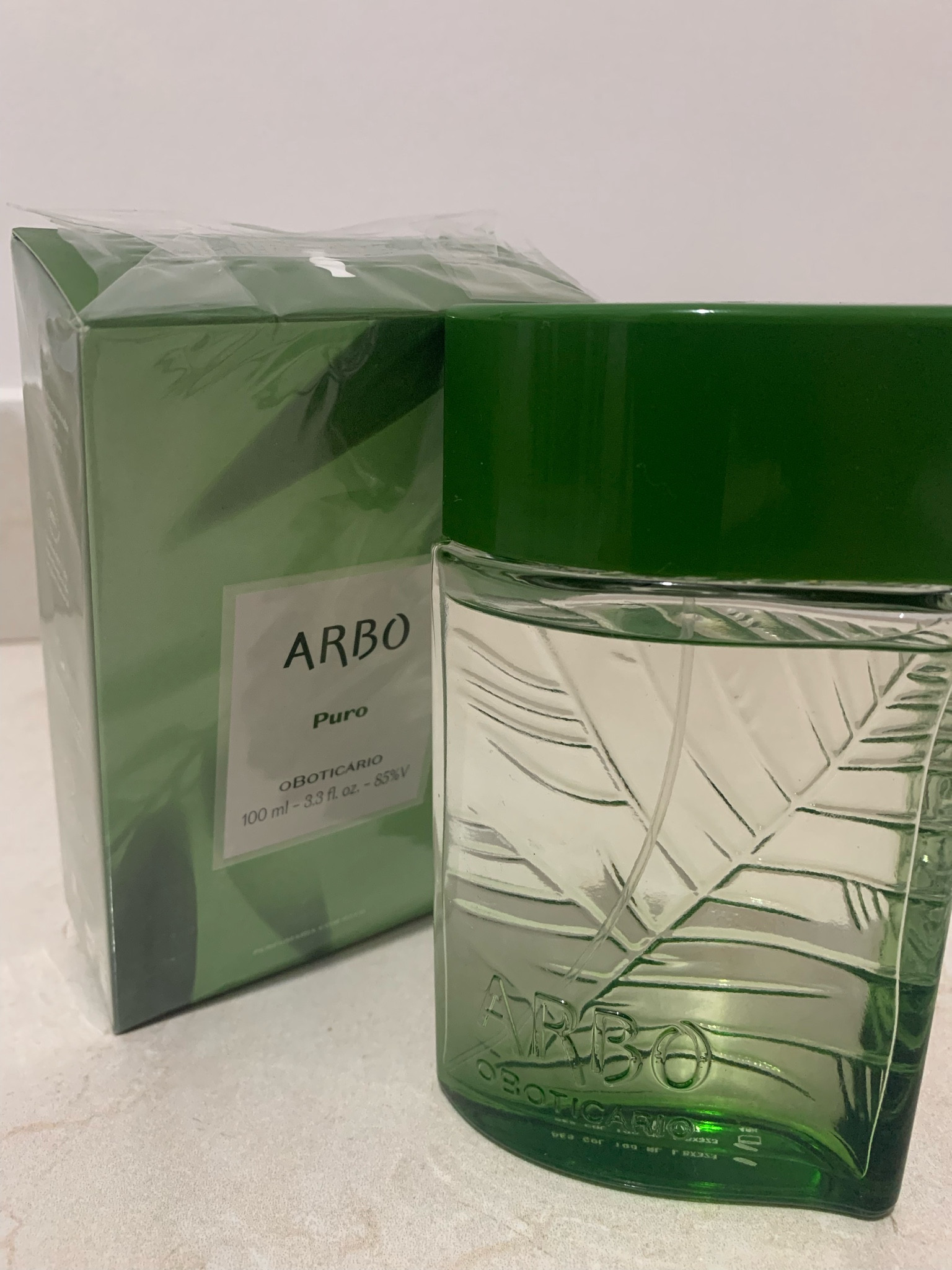 A R B O 

Sinta Arbo Puro, fragrância com frescor natural, reuso de matérias-primas e 92% de ingredientes naturais.

#LTKhomens #LTKpromo #LTKbrasil