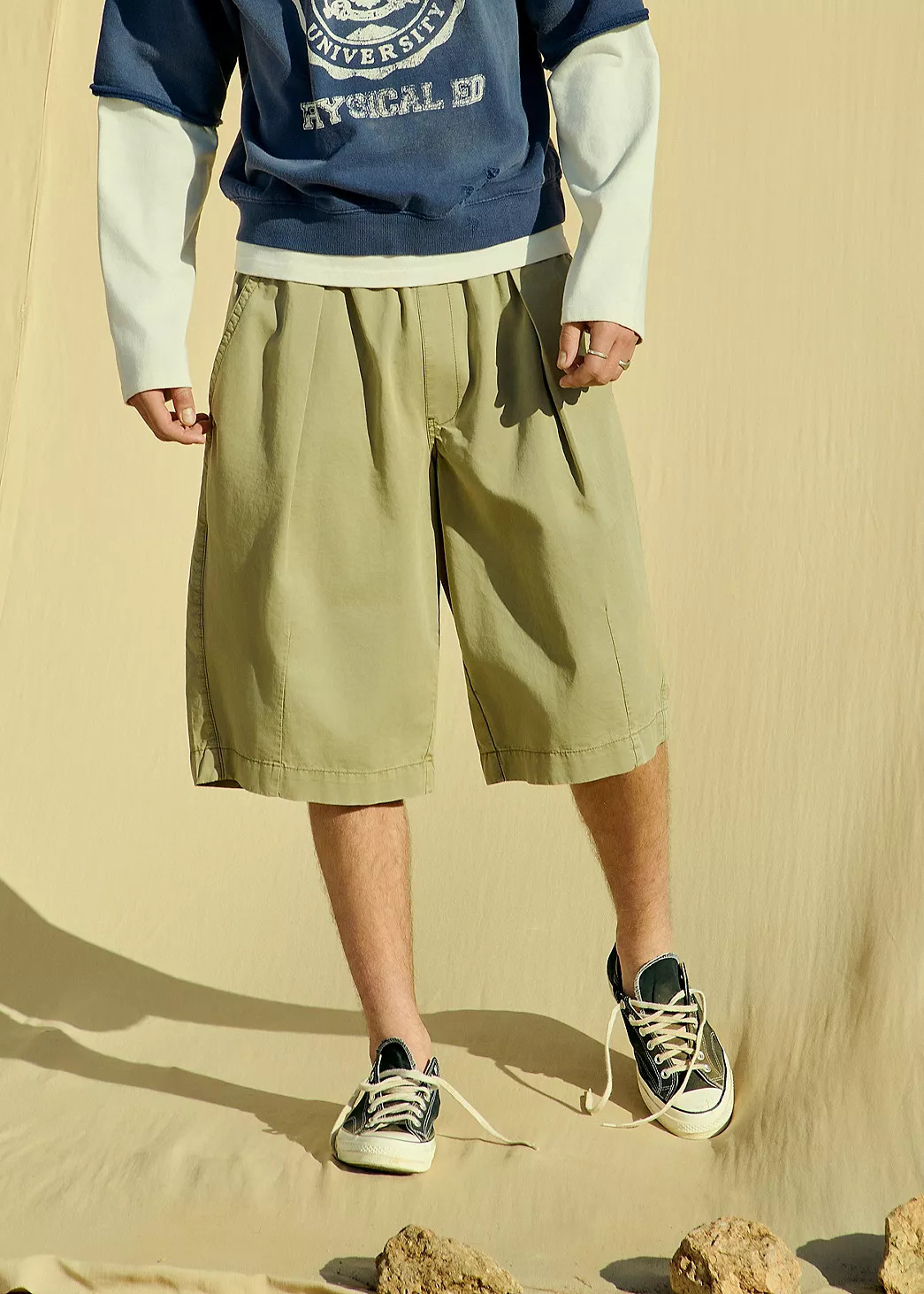 BDG Khaki Bobbi Shorts | Urban Outfitters UK
