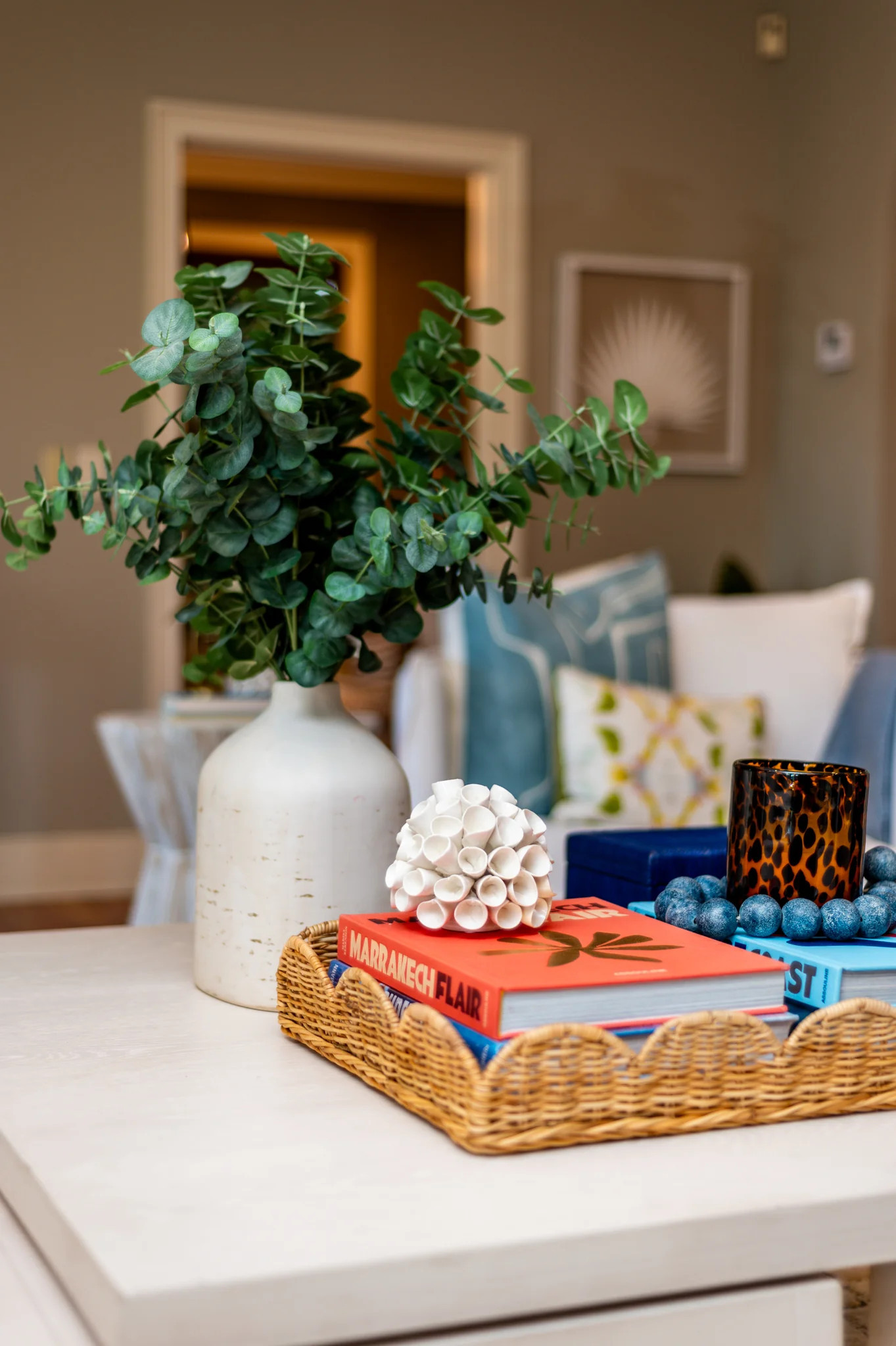 Scalloped Rattan Tray - Large | Auden & Avery