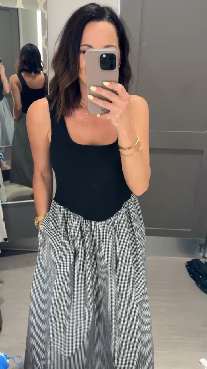 okay target did SO good with this one 🤍
wearing an xs… the perfect midi dress with a flattering fit and gingham detail
#targetstyle #targetfinds #mididress #ginghamdress #springoutfit #everydaystyle #ltkstyle #ltkfinds